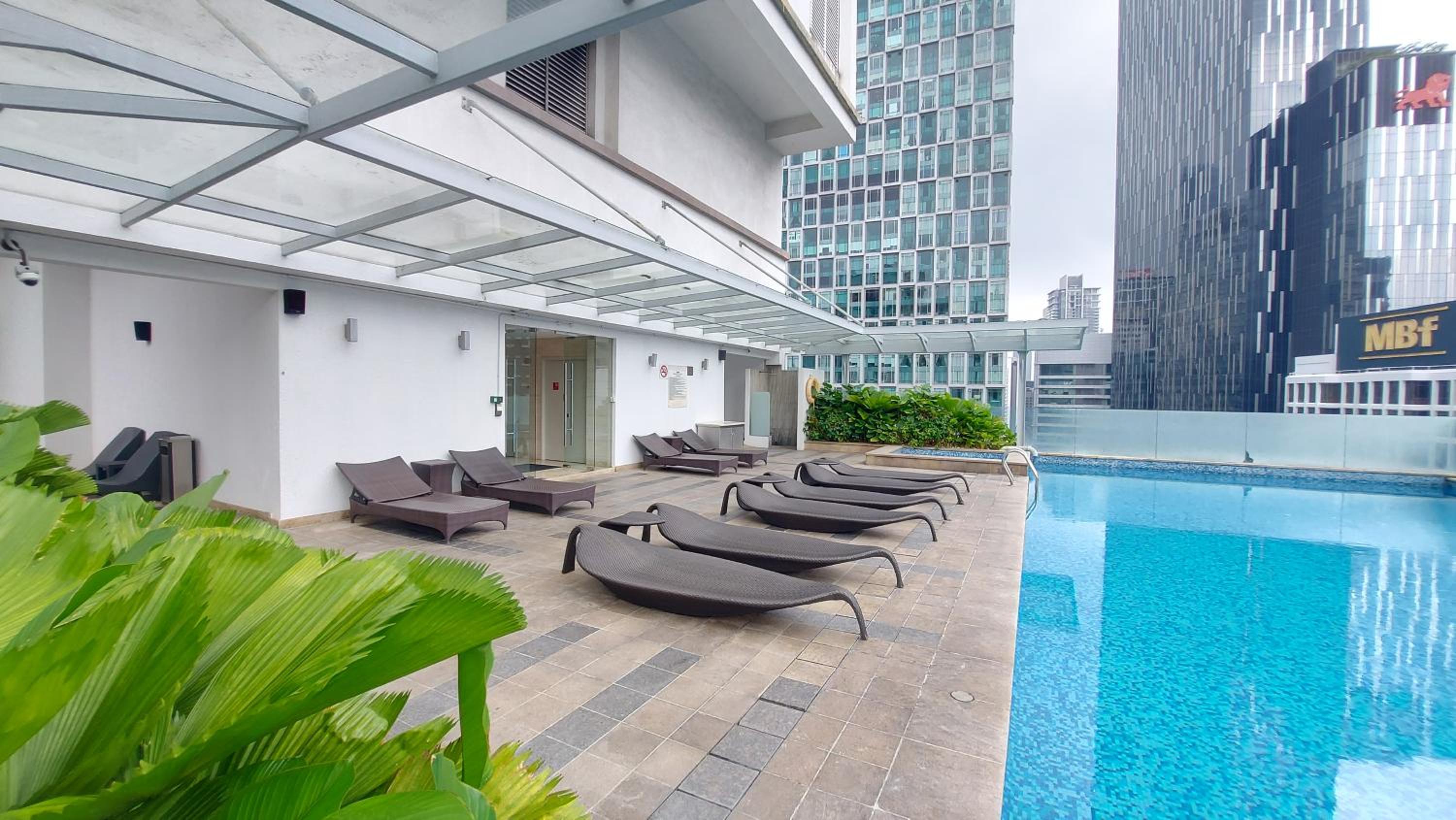 KLCC Suites 262 Bukit Bintang 4 Pax Free 1 Parking