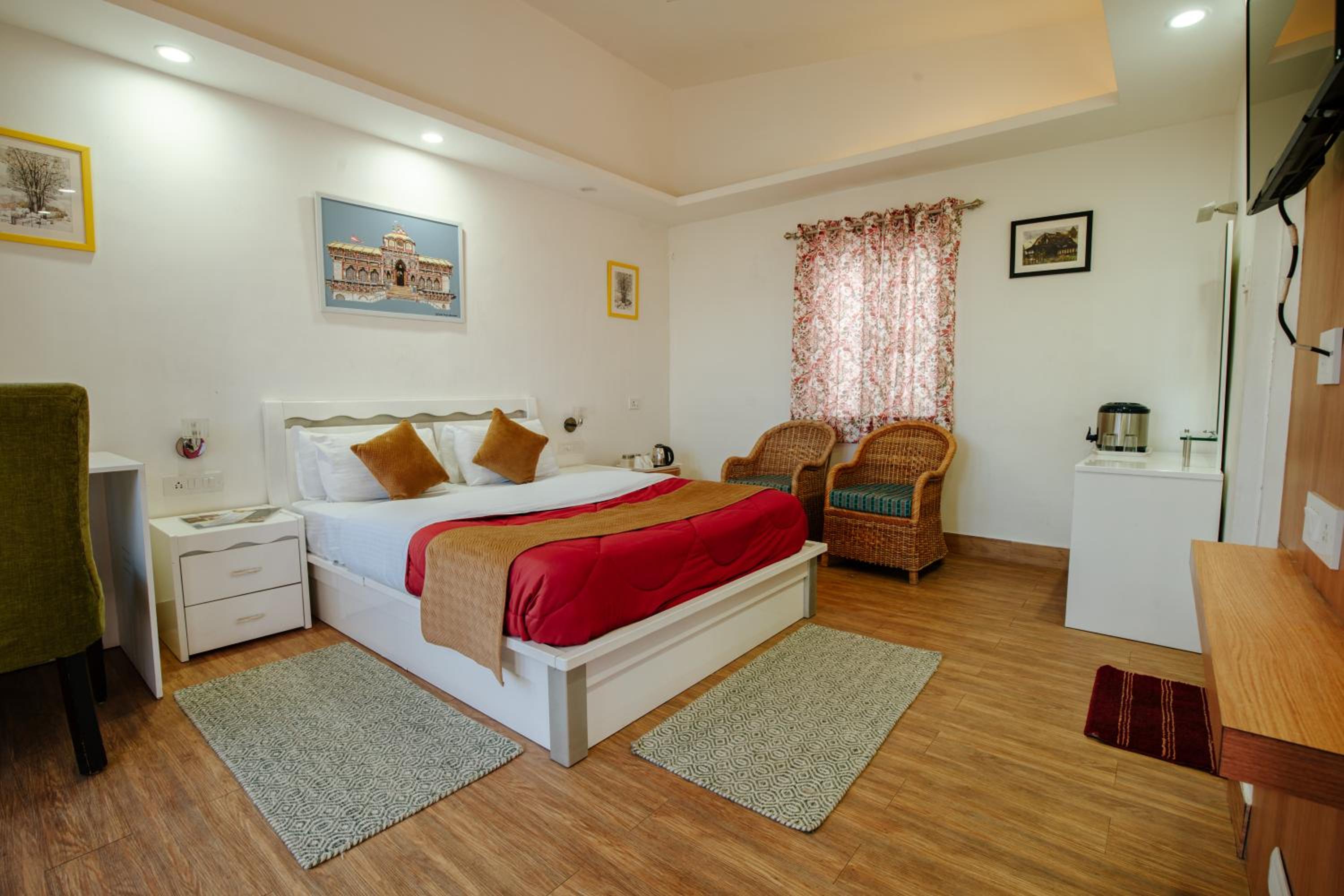 Tehri Retreat Sursingdhar, Near New Tehri & Kanatal, By Himalayan Eco Lodges