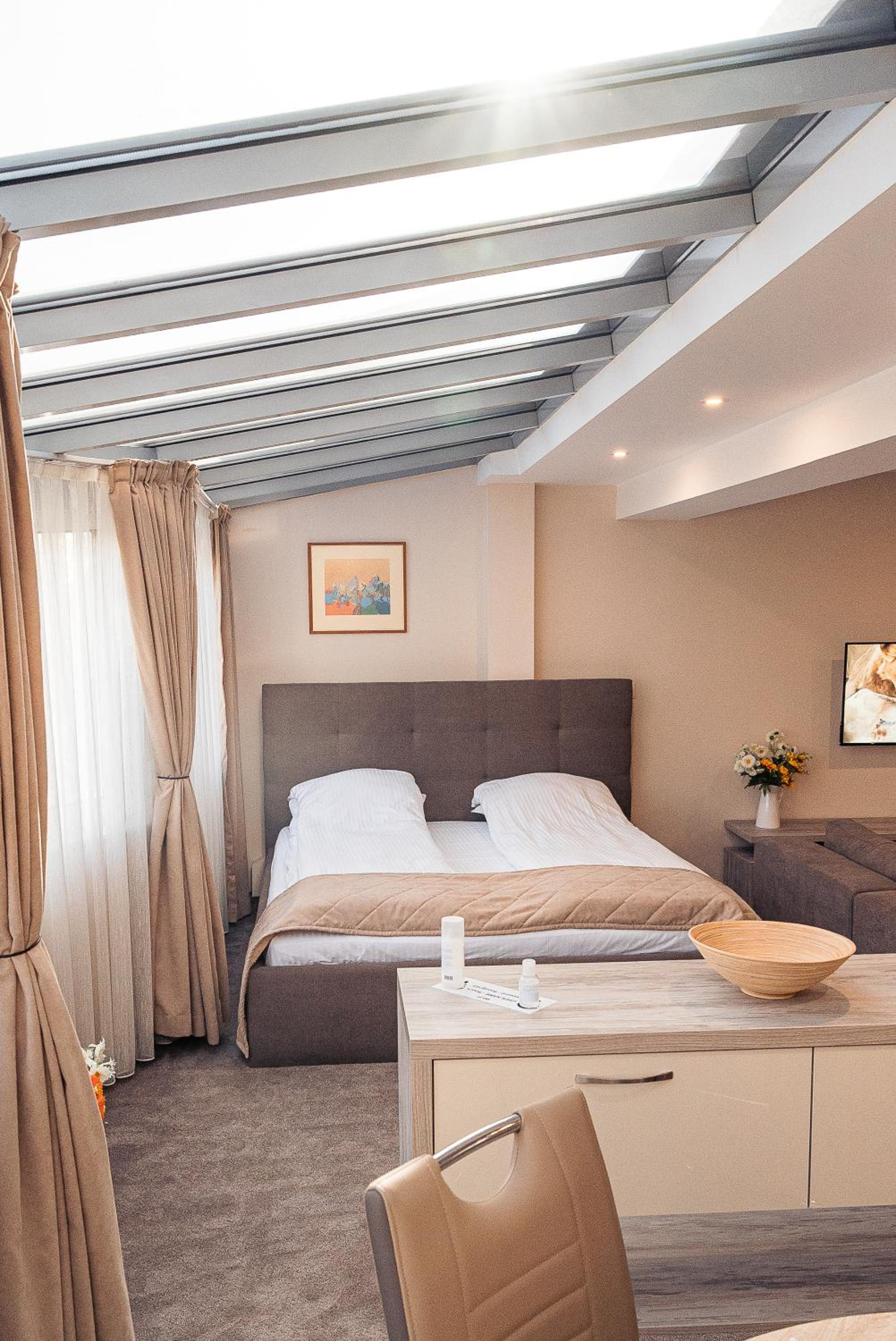 Cityscape Luxury Suites
