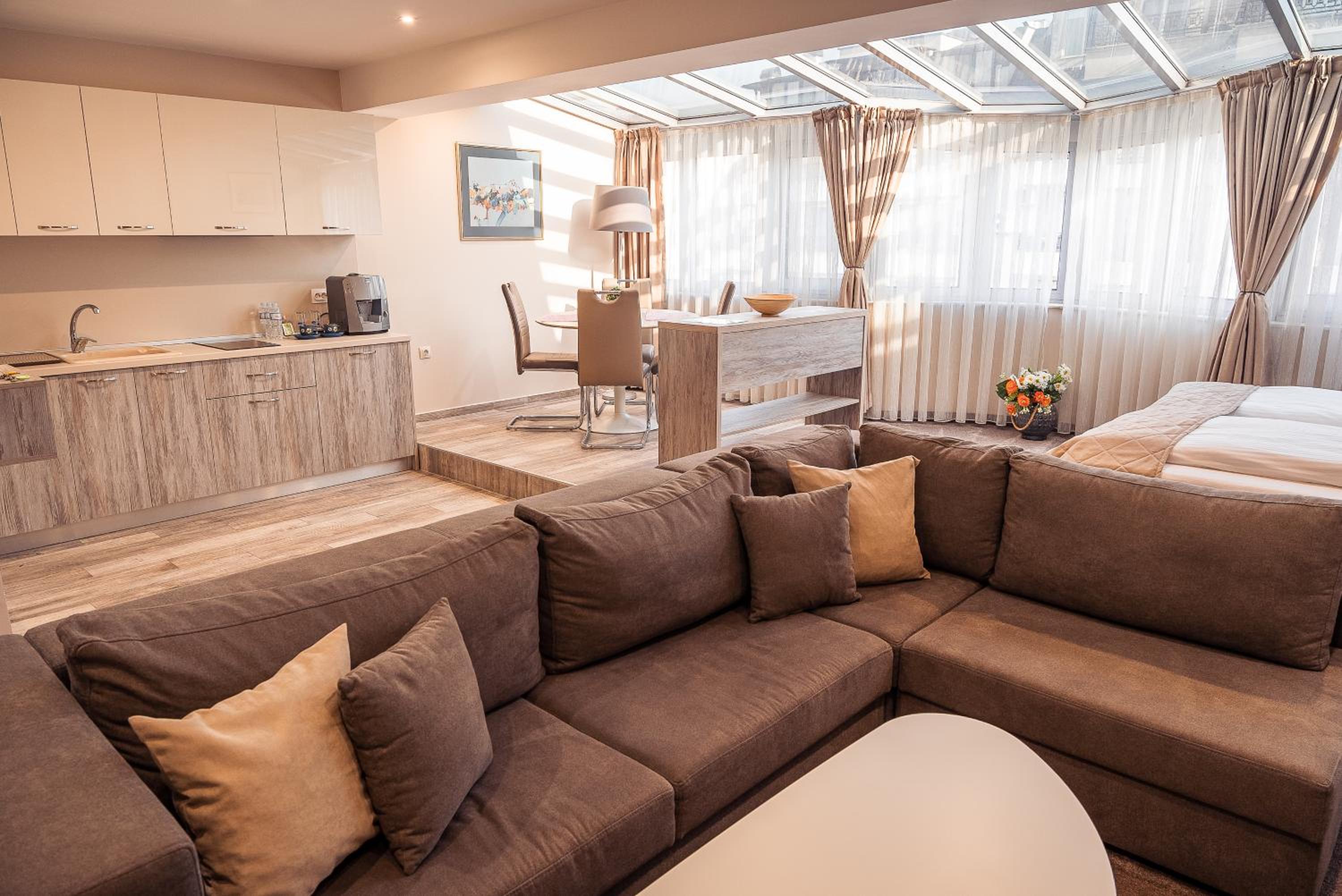 Cityscape Luxury Suites