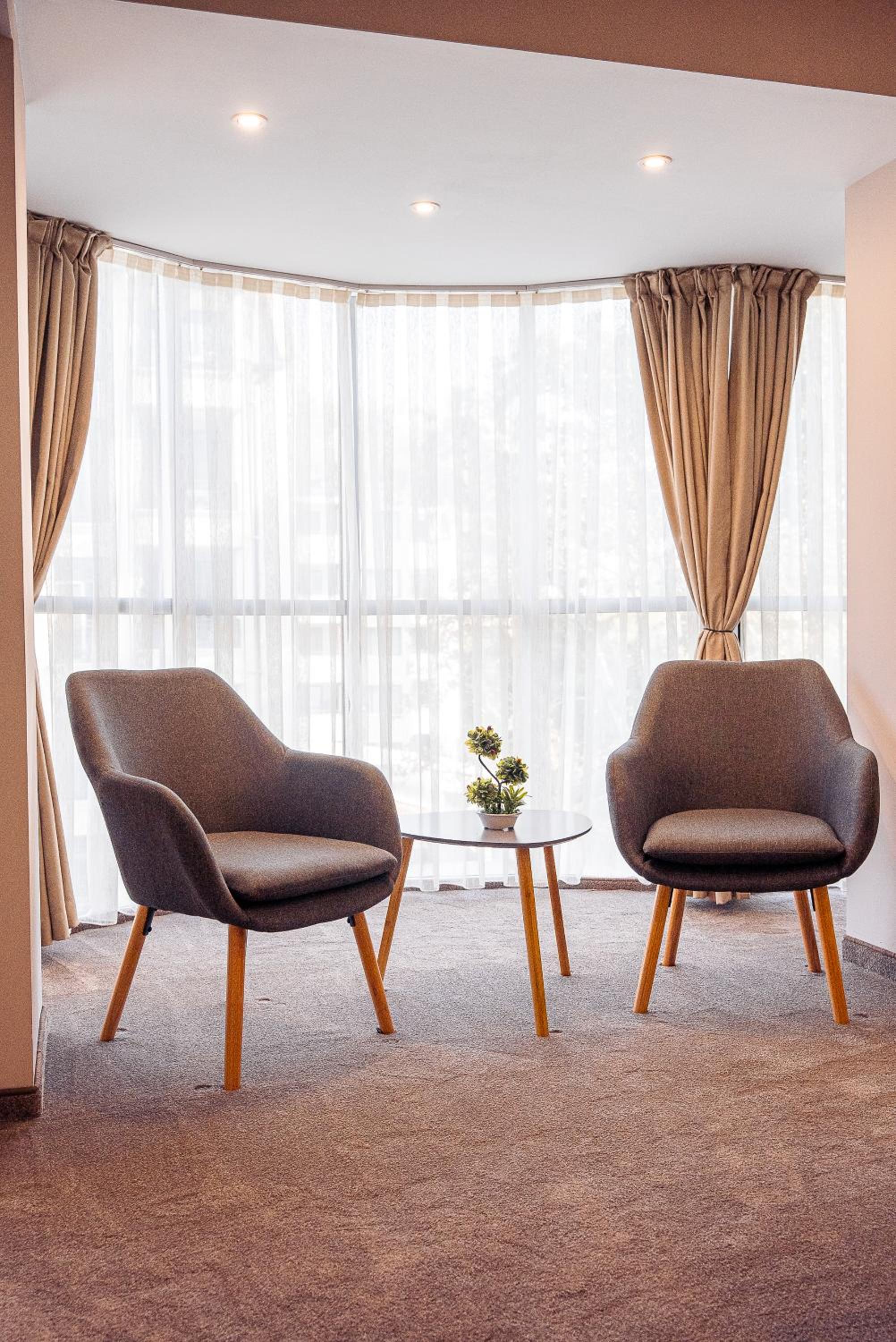 Cityscape Luxury Suites
