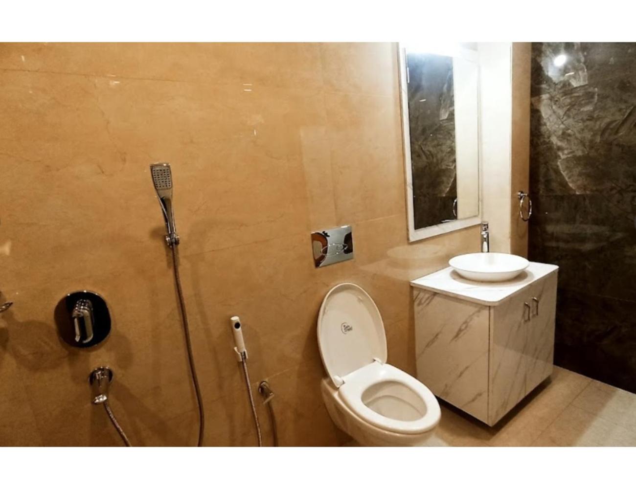 Hotel RREAMSO International, Muzaffarpur