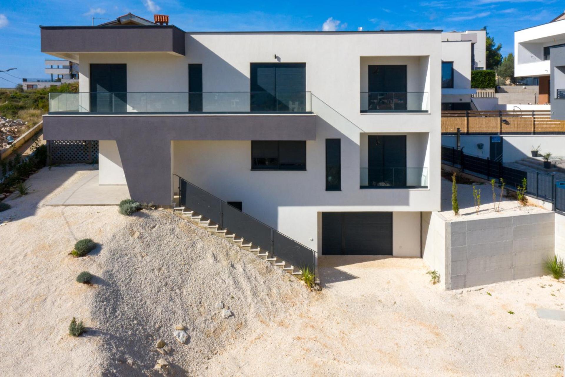 Villa Delfin with Pool view 2