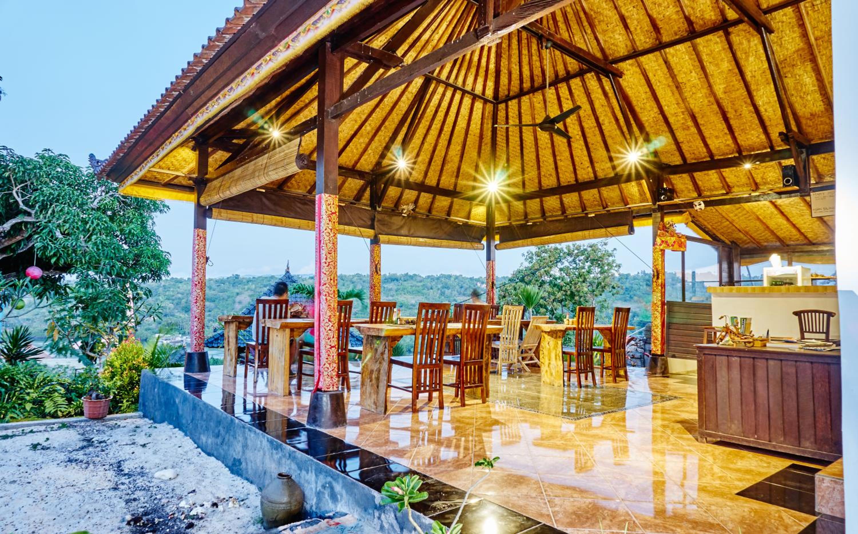 Sunrise Ocean Hut's Lembongan
