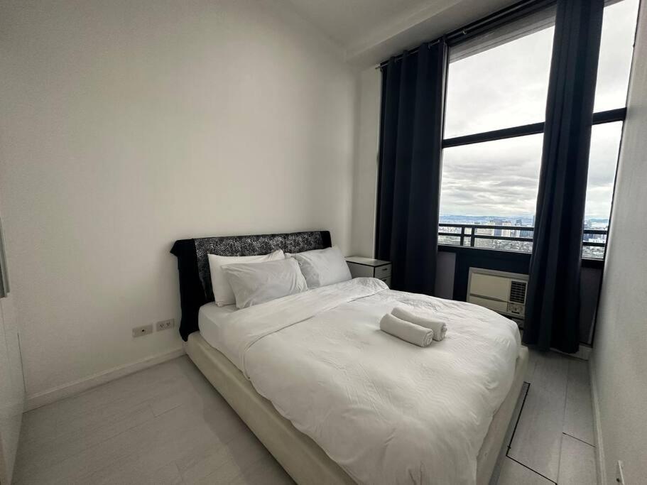Homestyle Spacious 1 Bedroom Flat in The Gramercy Residences City View