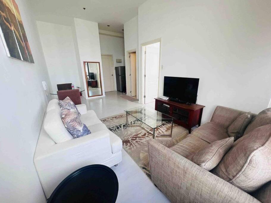 Homestyle Spacious 1 Bedroom Flat in The Gramercy Residences City View