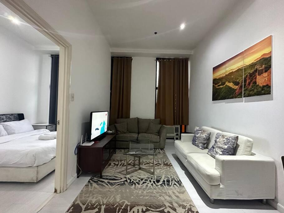 Homestyle Spacious 1 Bedroom Flat in The Gramercy Residences City View