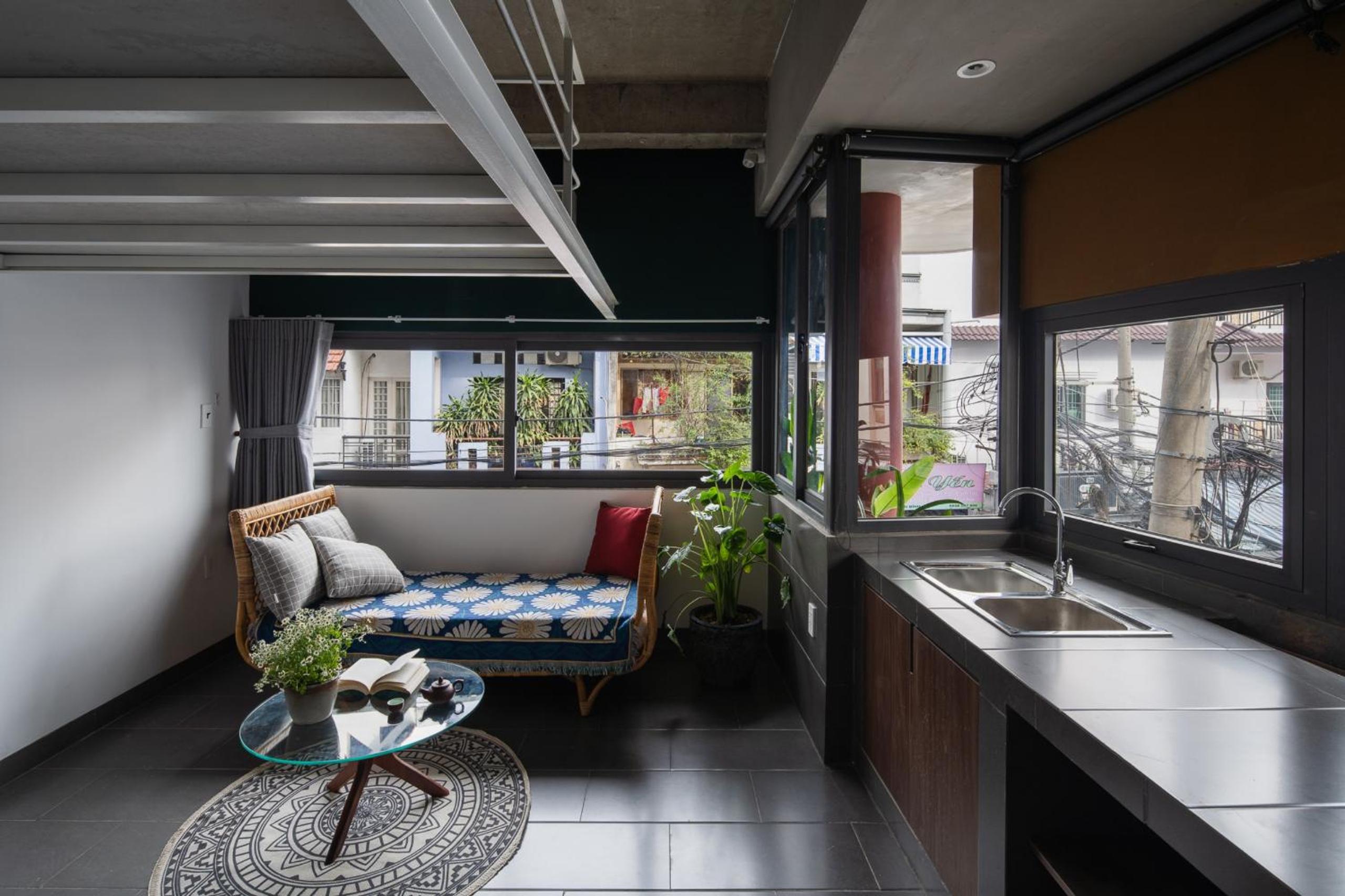 Hoa house