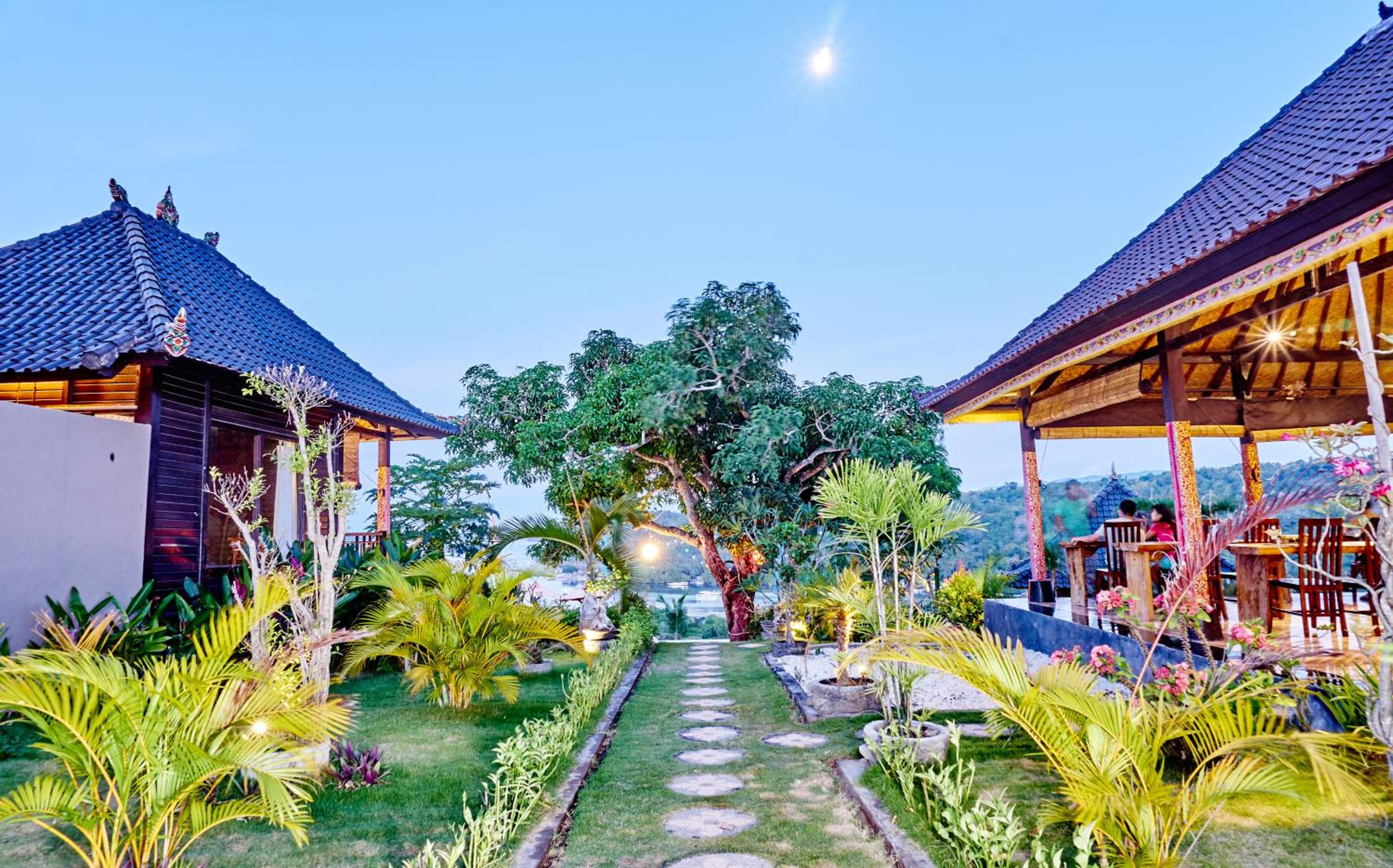 Sunrise Ocean Hut's Lembongan