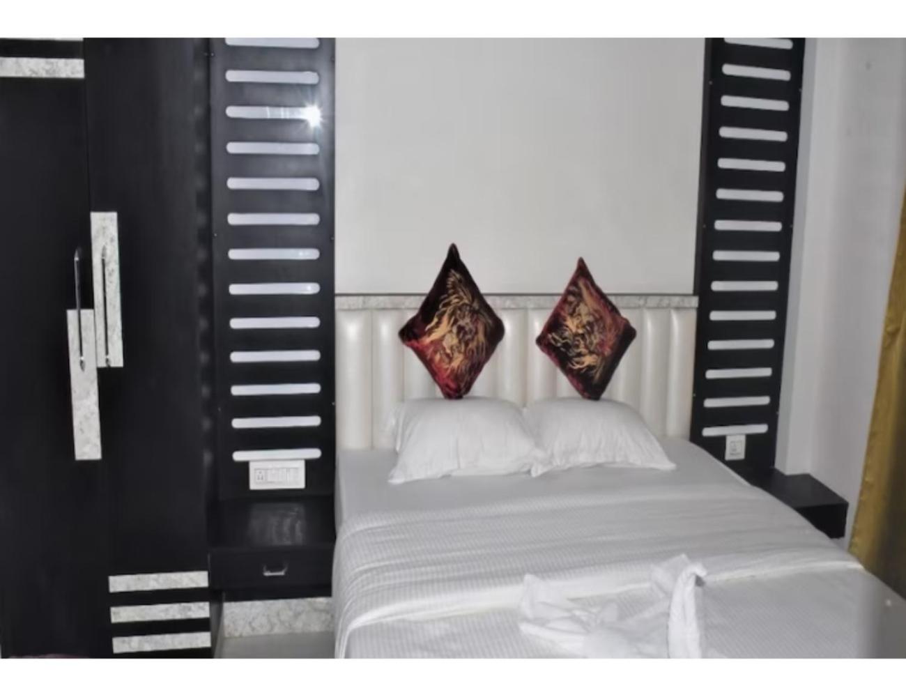 Hotel RREAMSO International, Muzaffarpur