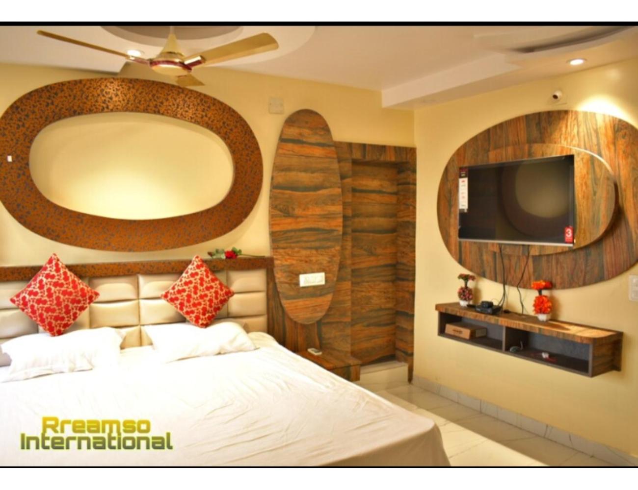 Hotel RREAMSO International, Muzaffarpur