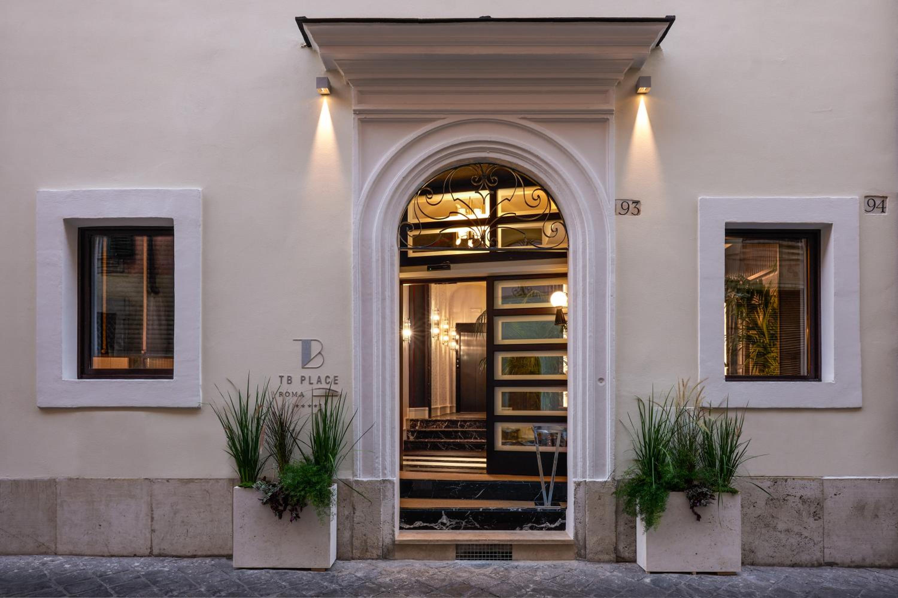 Hotel TB Place Roma - Image 1