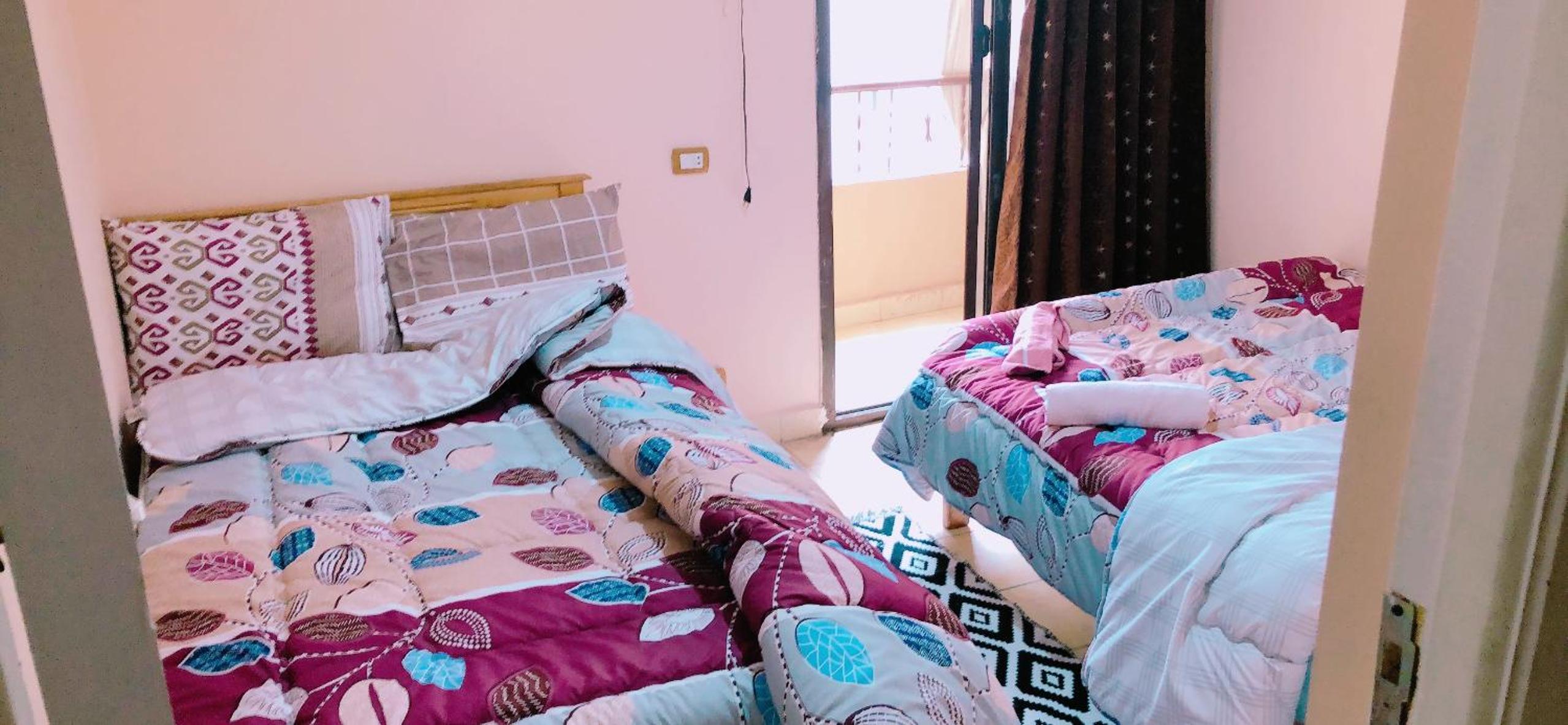 Cozy Apartment in Maadi ring road with smart TV