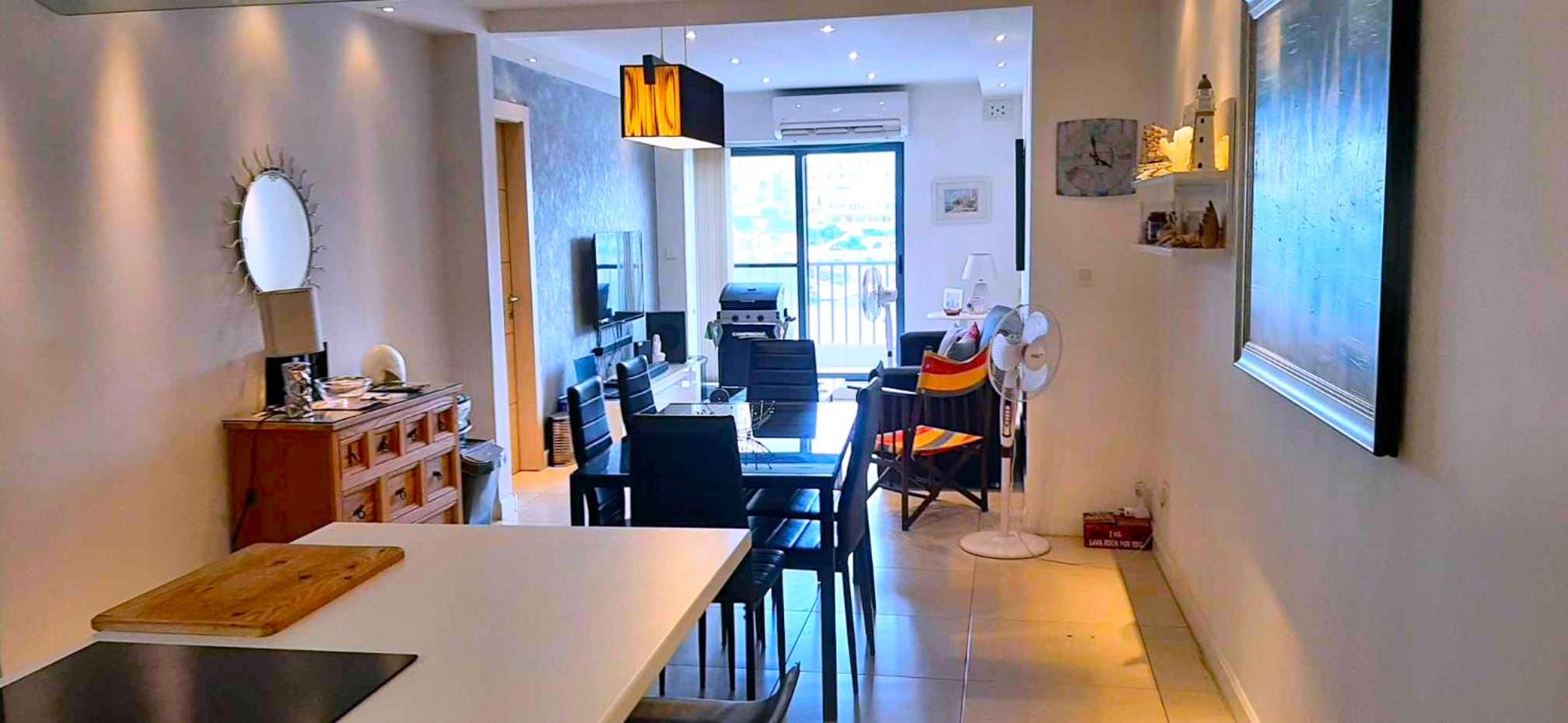 Unobstructred seaviews, 2BR, Kingbeds, Fully ACd view 3