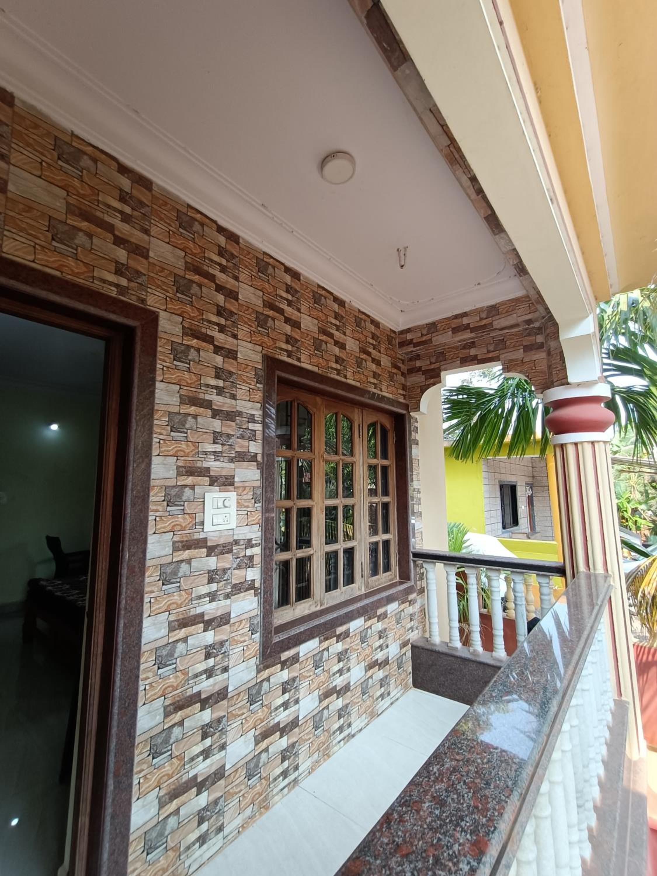 Pappa's Guest House