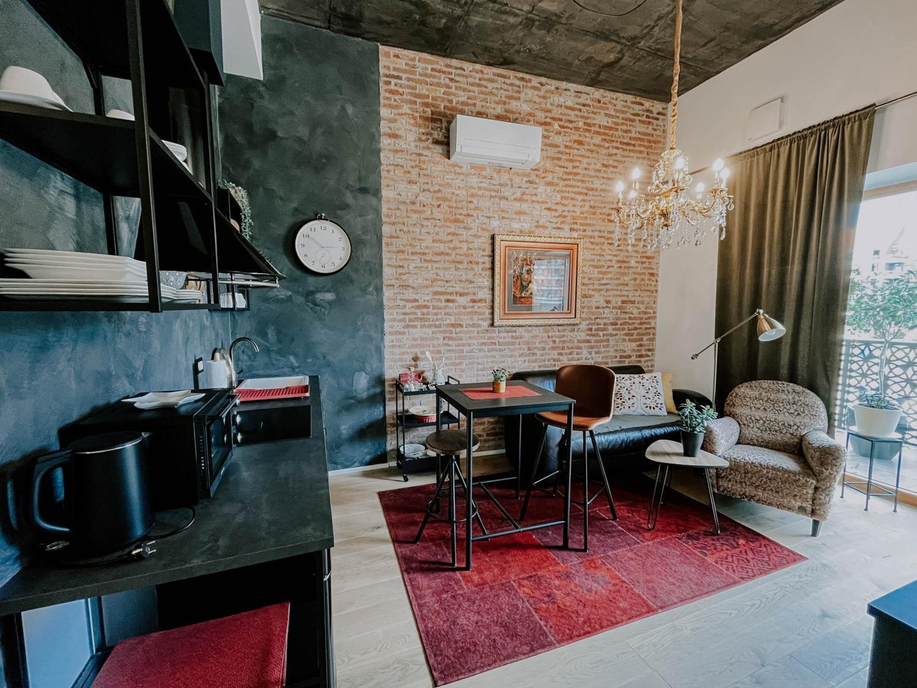 Morandini Apartments
