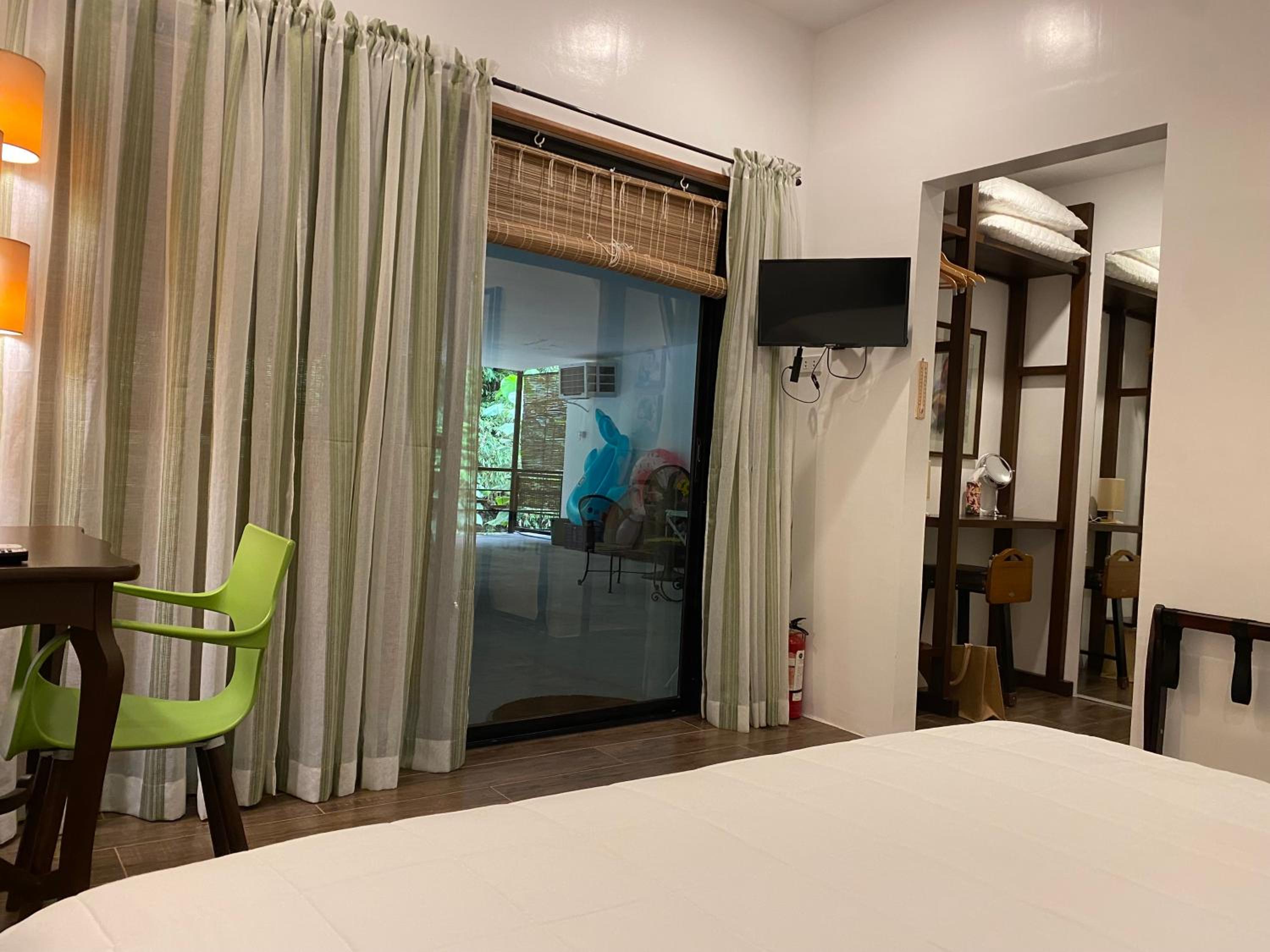 Balai Benedicere Bed & Breakfast