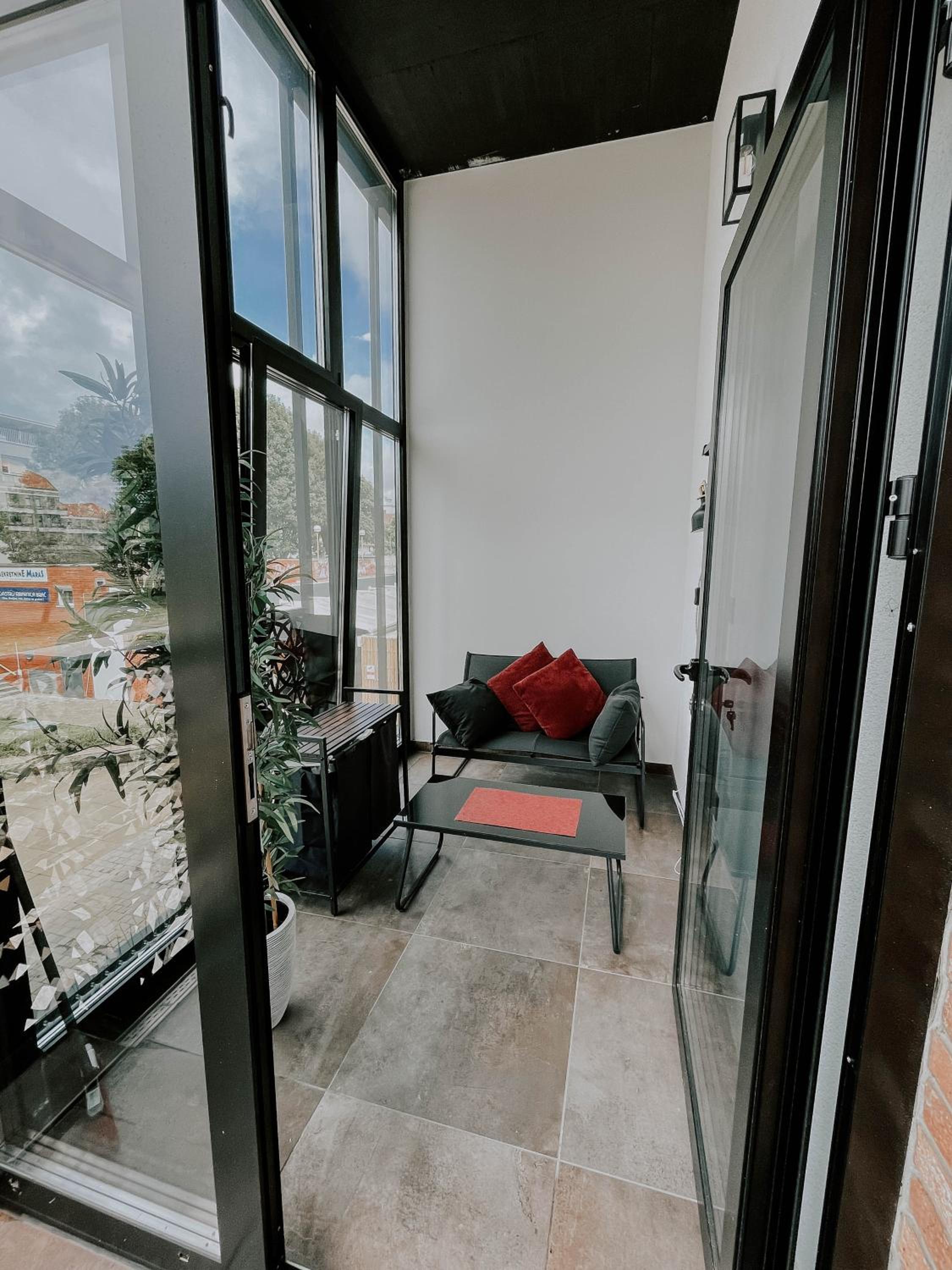 Morandini Apartments