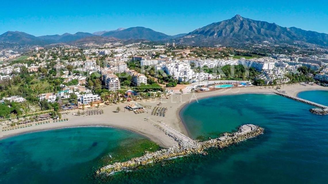 Holidays Banus