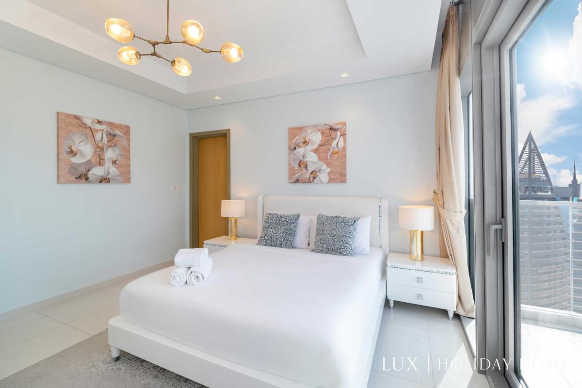 LUX The Paramount Sea View Suite