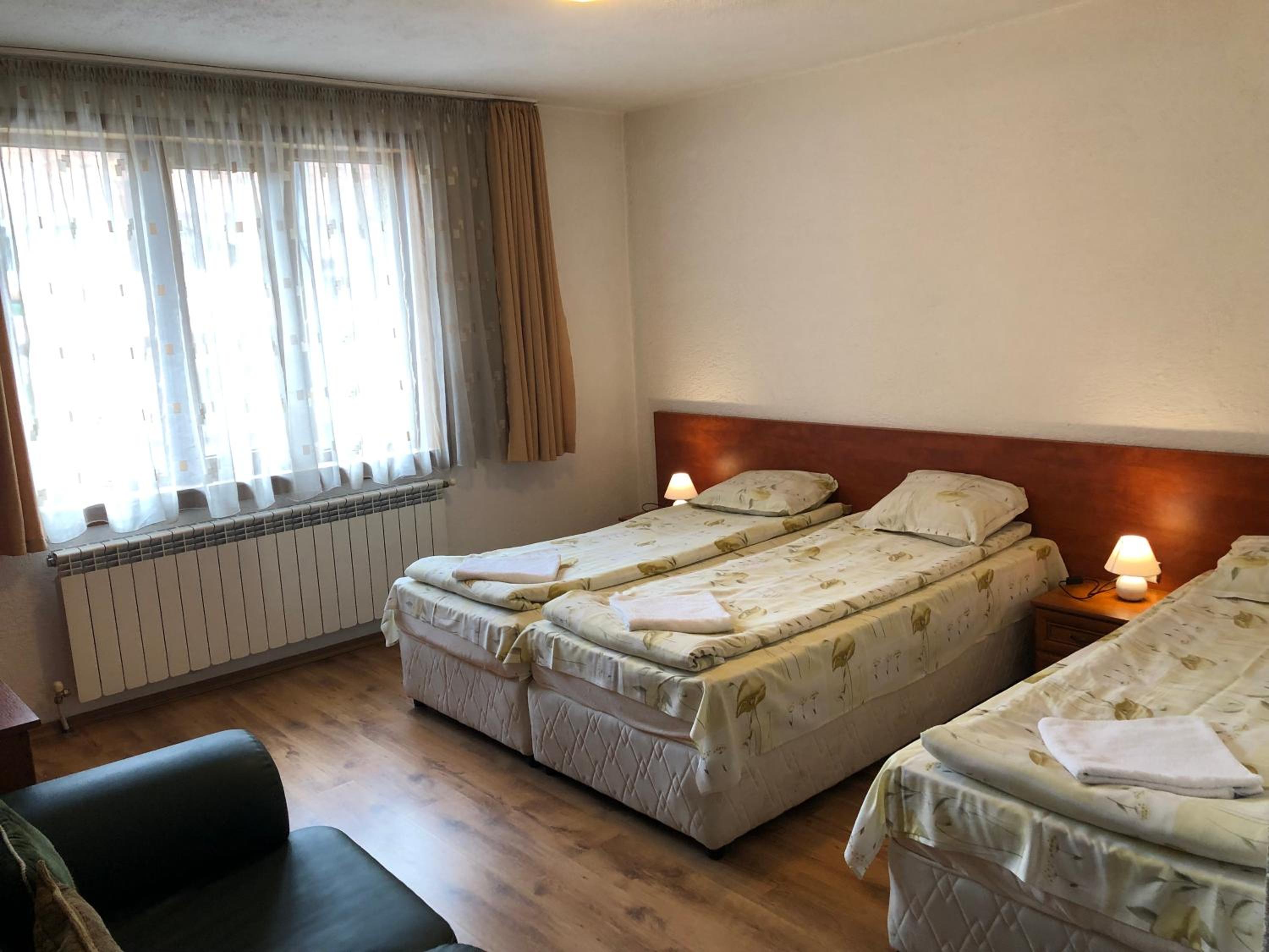 Guest Rooms Vachin