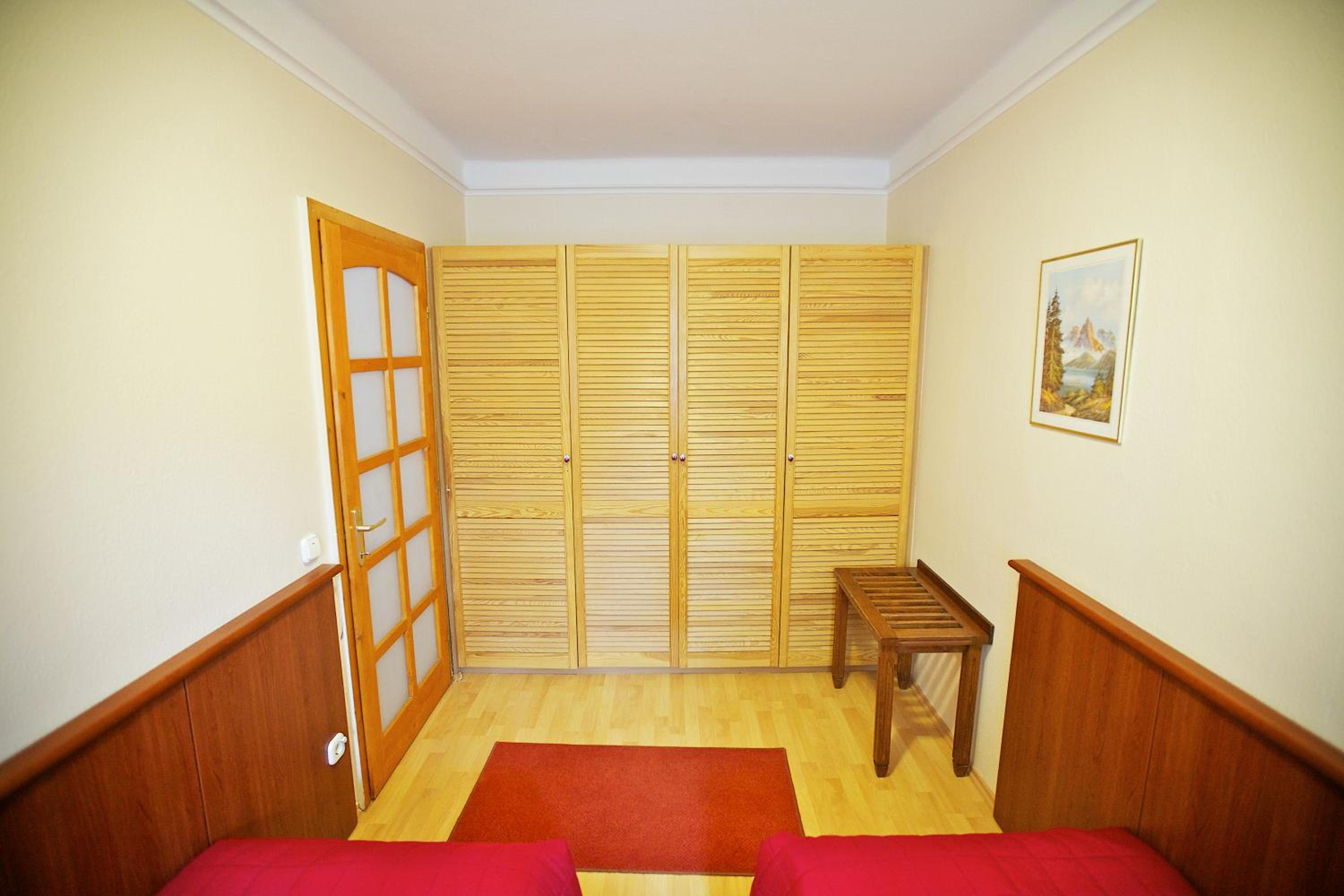 Photo 37