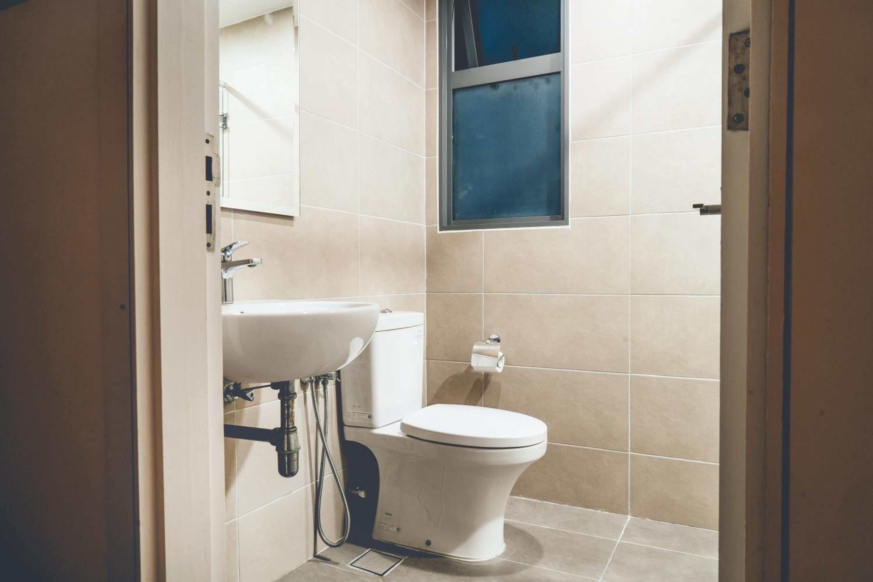 Teega Muji 4BR 12 pax w bathtub by Our Stay photo 7