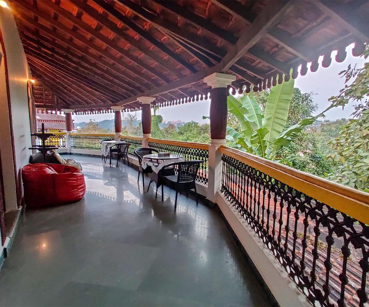 Villa Staircase