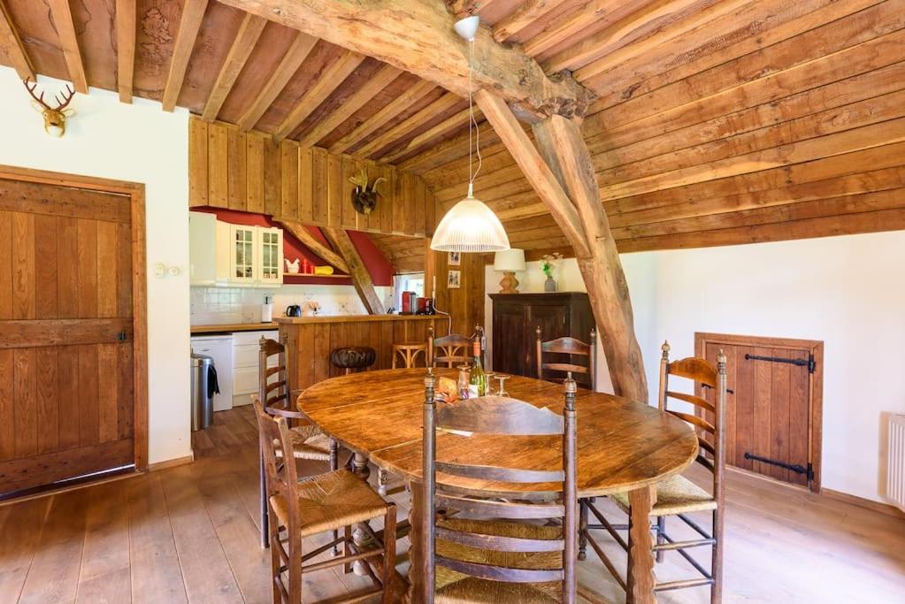 Prachtig vrijstaand familiehuis op groot perceel