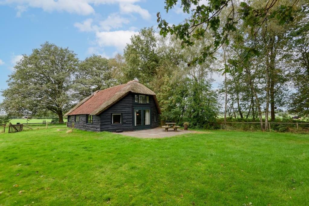Prachtig vrijstaand familiehuis op groot perceel