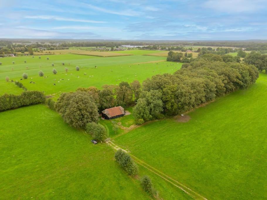 Prachtig vrijstaand familiehuis op groot perceel