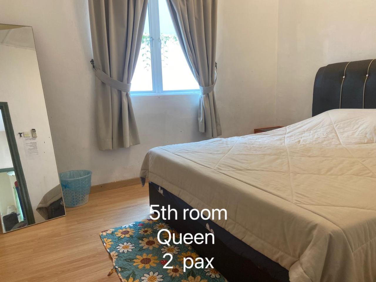 Melaka Beach Villa C Type photo 2