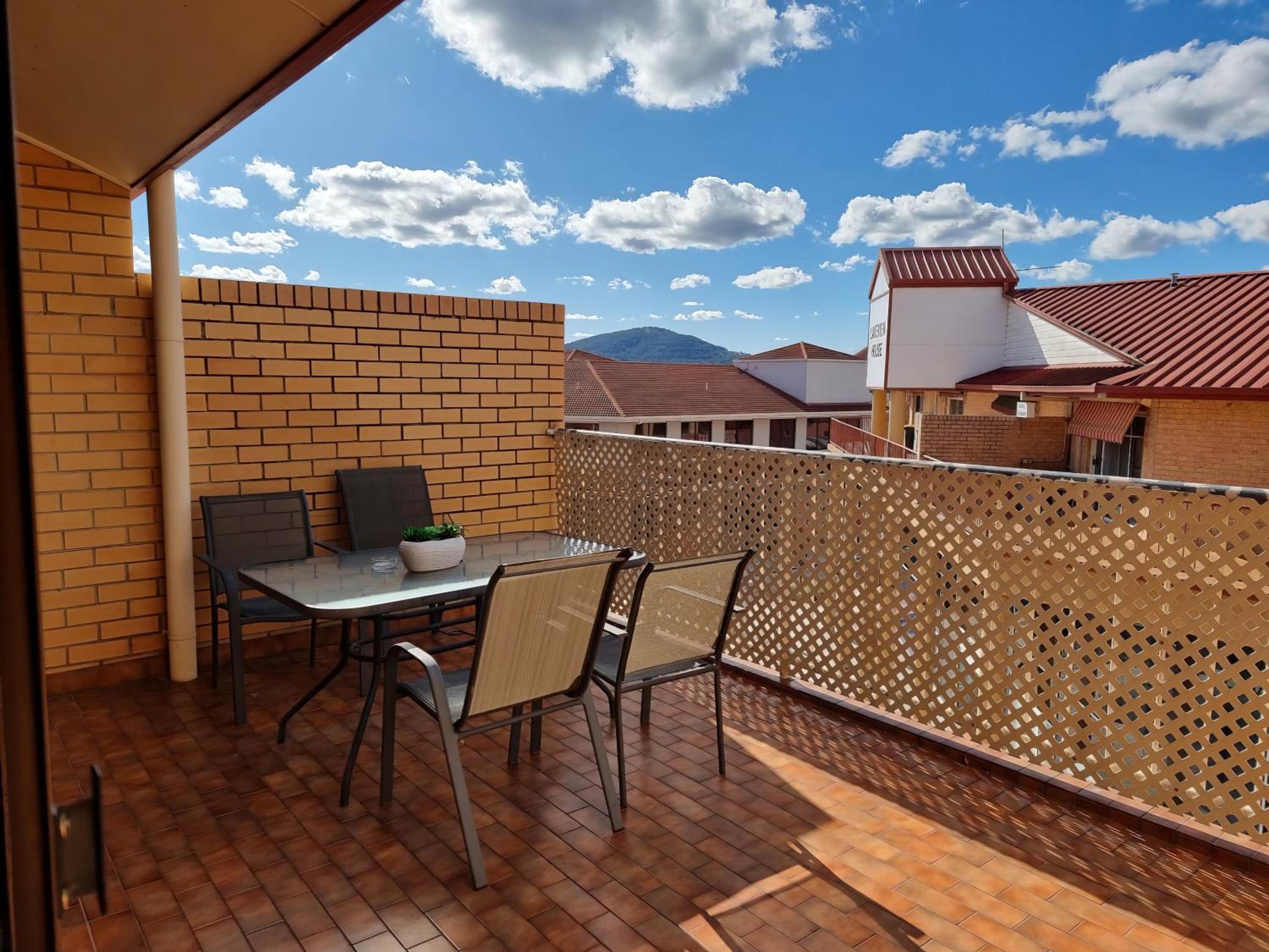 Tuggeranong Short Stay #09C - Sleeps 4