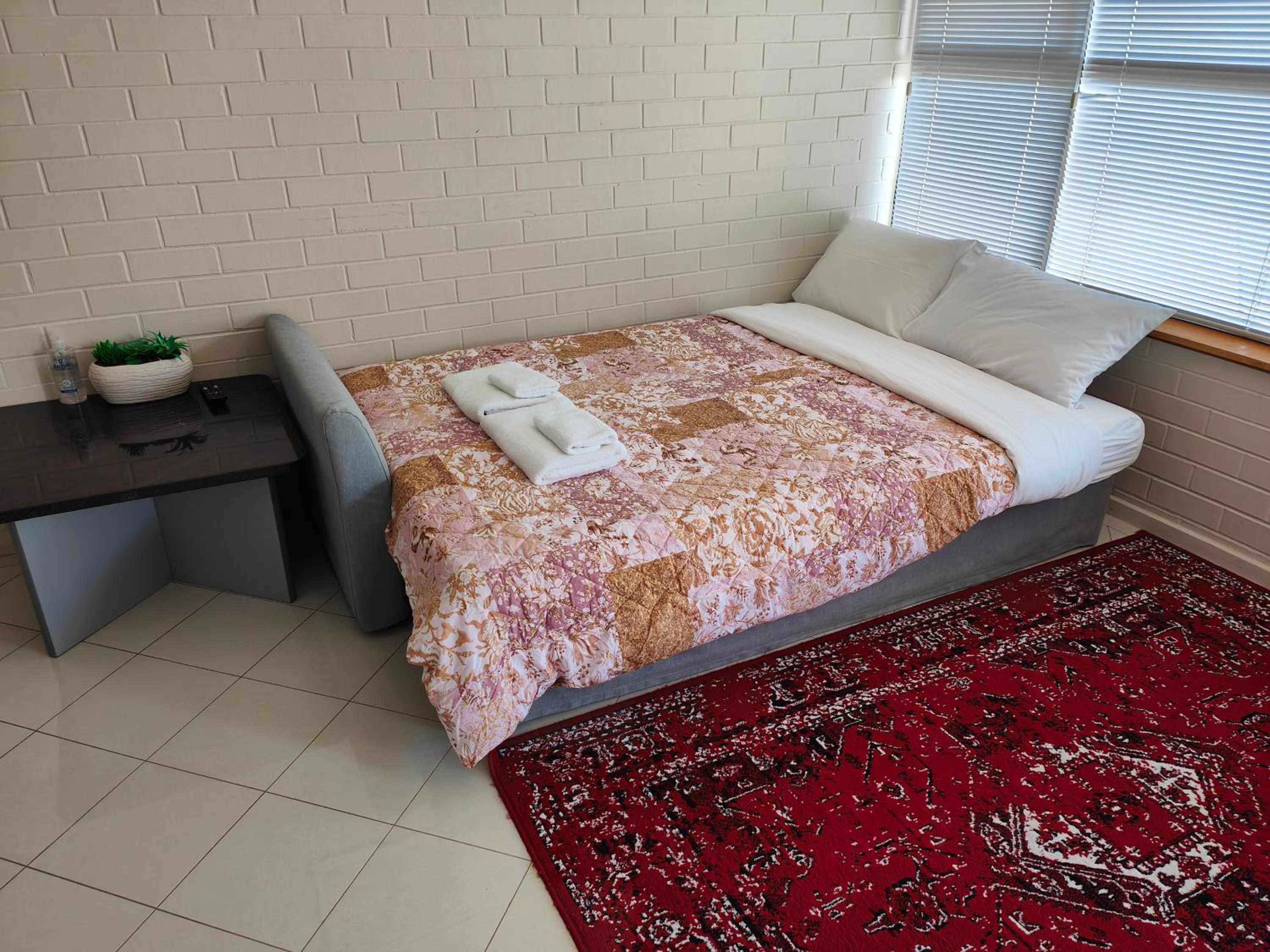 Tuggeranong Short Stay #09C - Sleeps 4