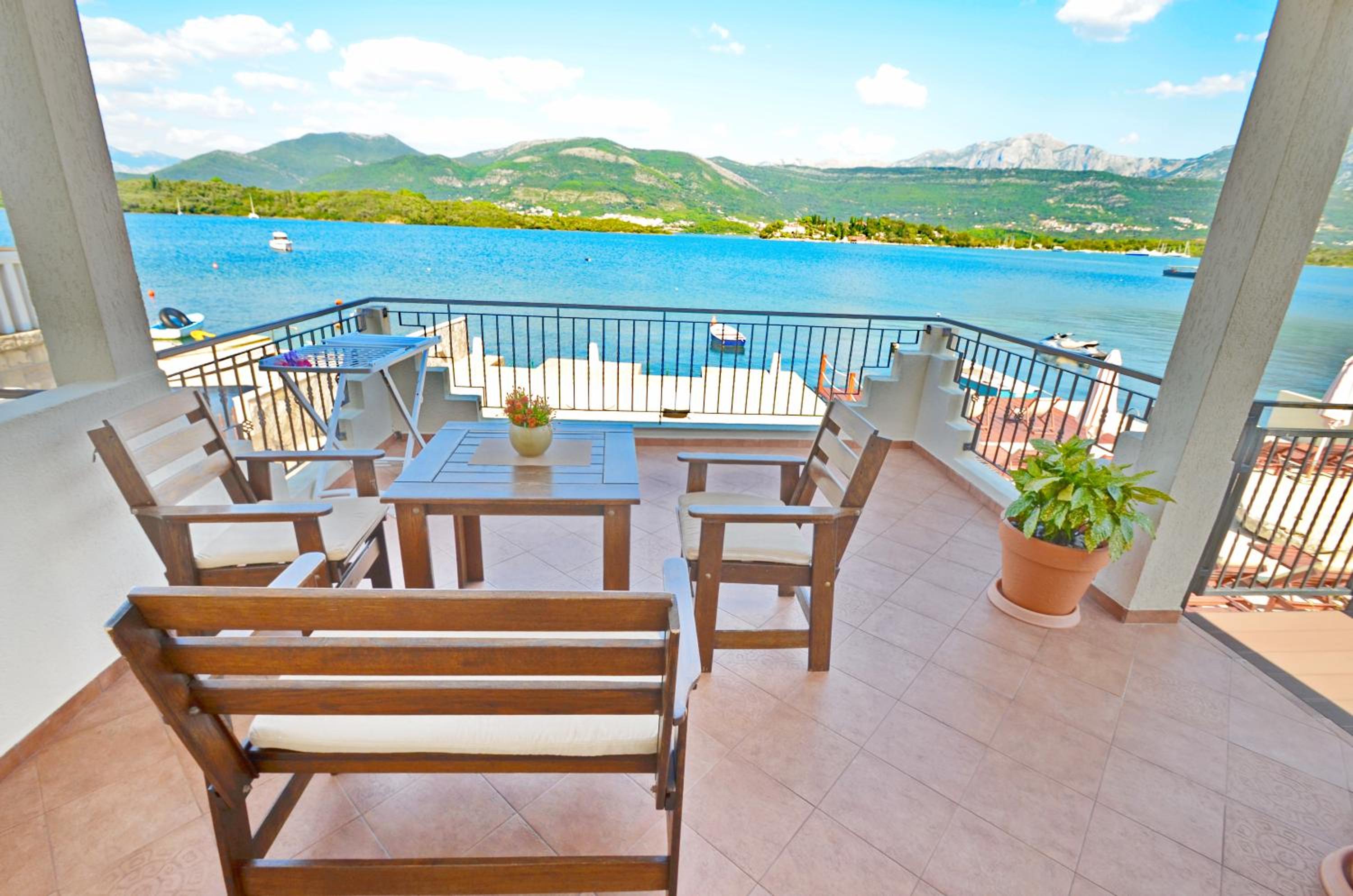 Dubravcevic Residence view 5