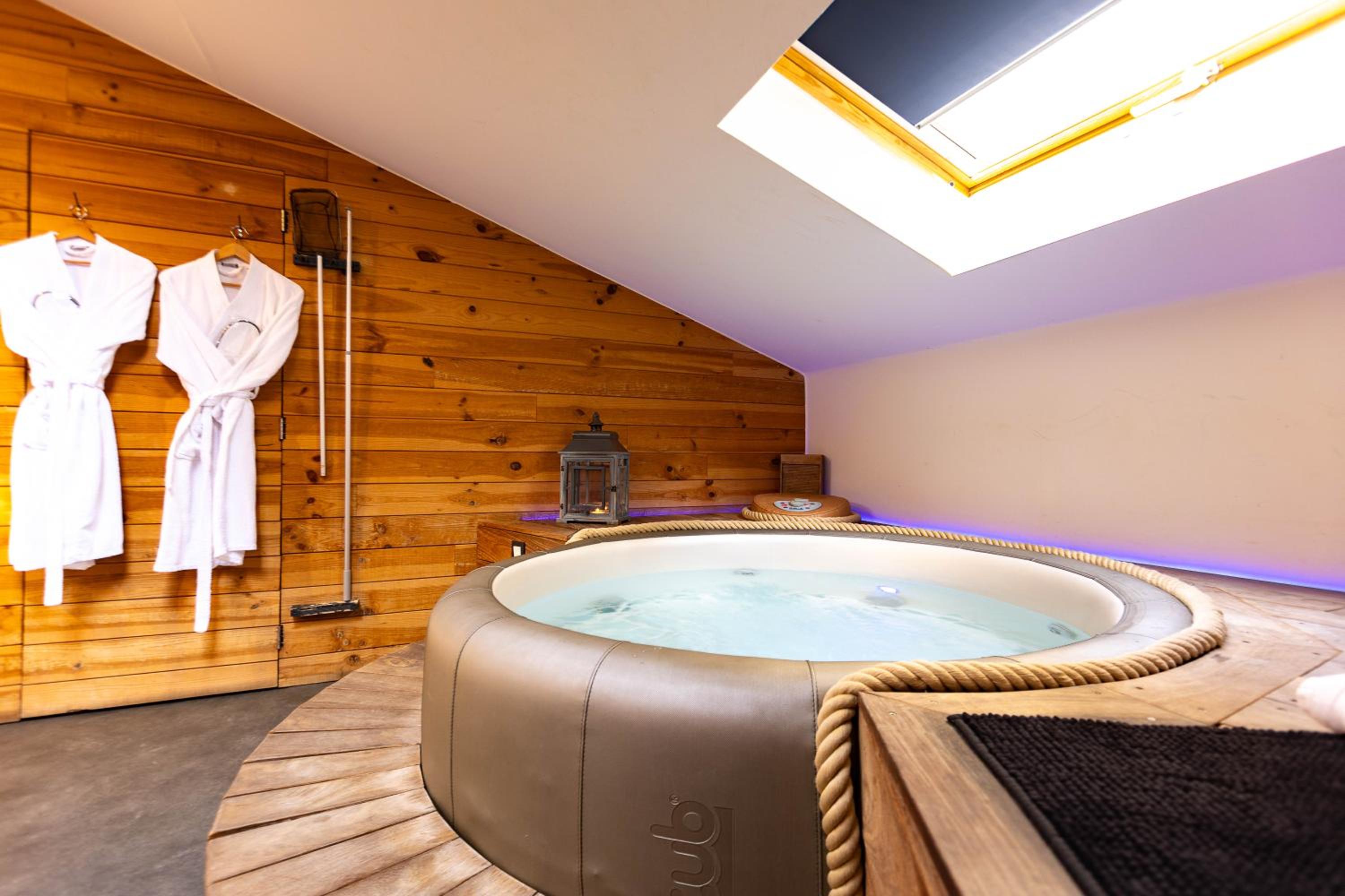 Le Lov't - Suite avec jacuzzi
