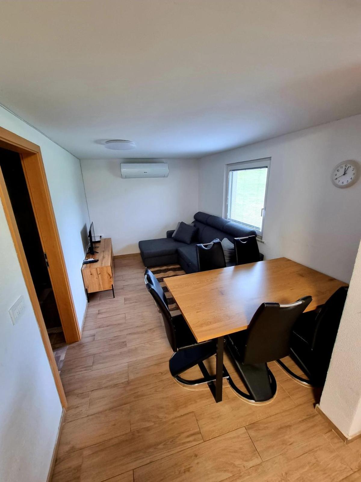 Apartment Organic Farm Hvadnik view 5