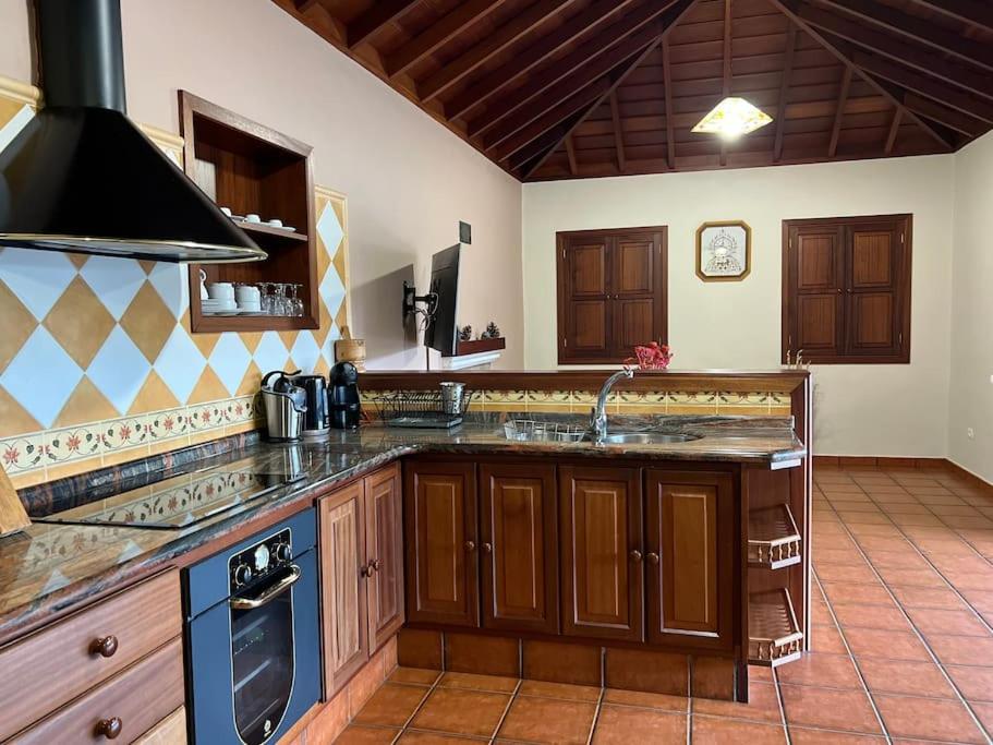 RUSTIC HOUSE LA MONTAÑA