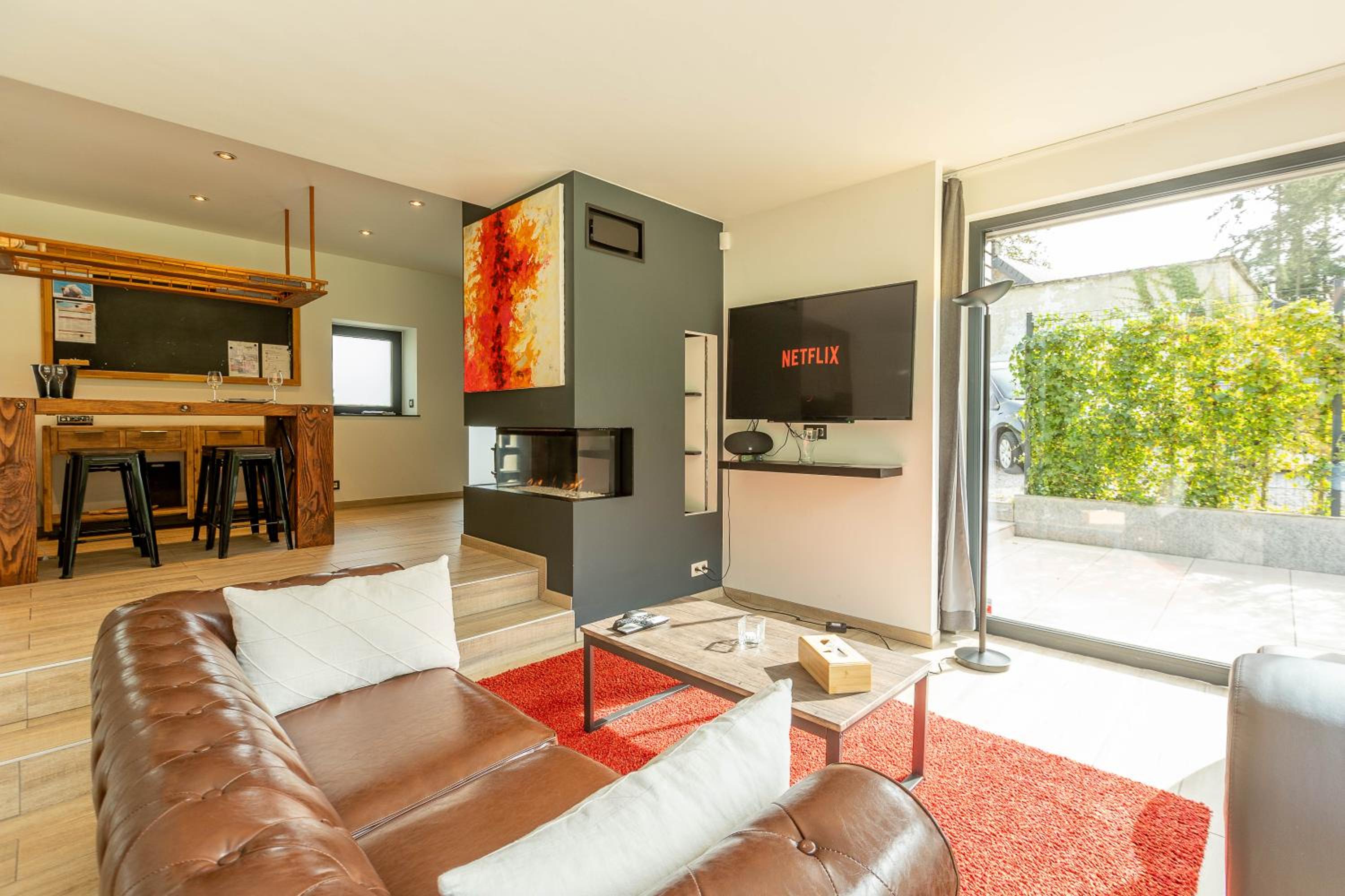 Le Fermage - logement avec piscine, sauna et jacuzzi