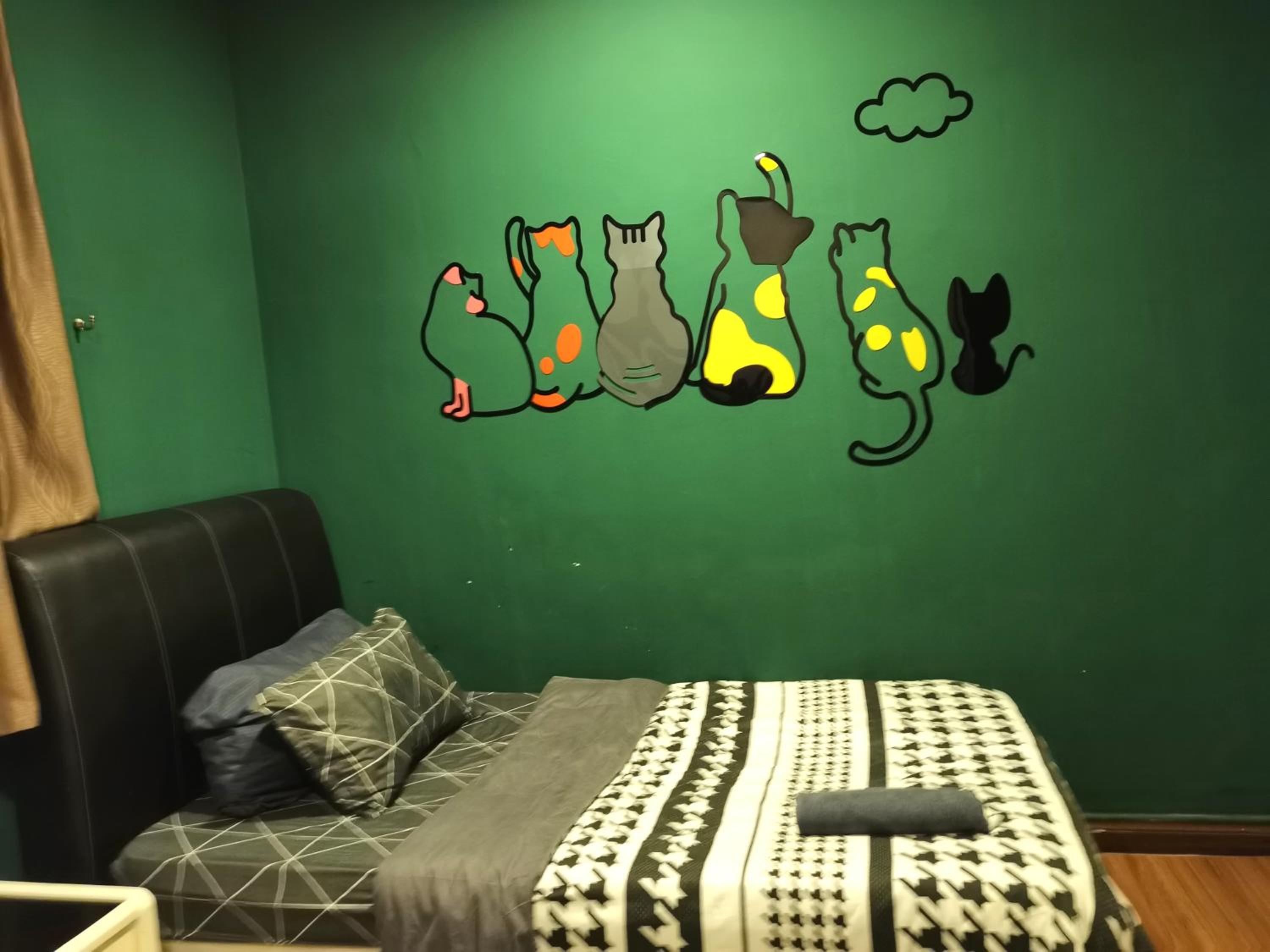 Cozy Forest Themed Homestay 4 Bedroom (max 12pax)