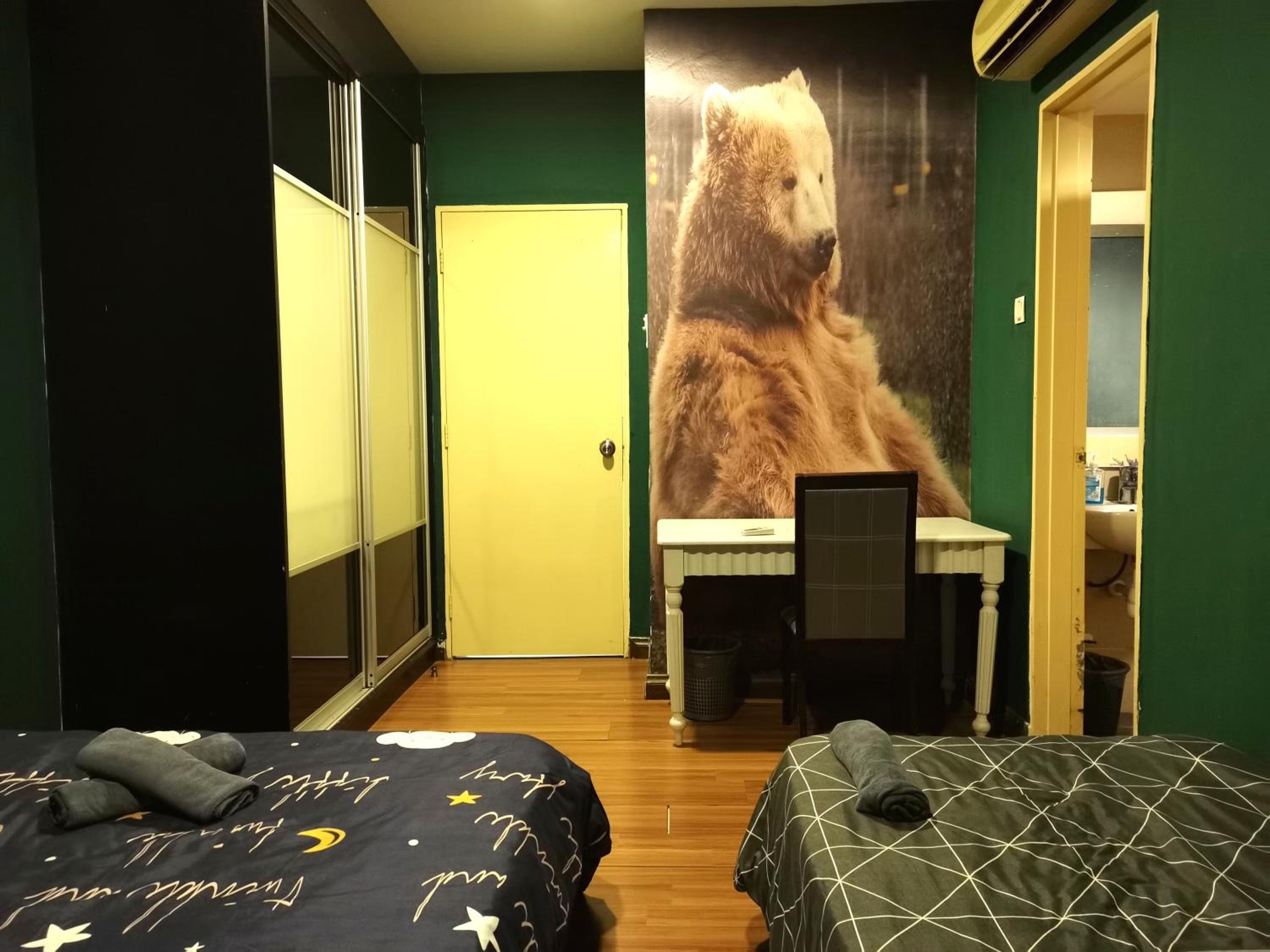 Cozy Forest Themed Homestay 4 Bedroom (max 12pax)