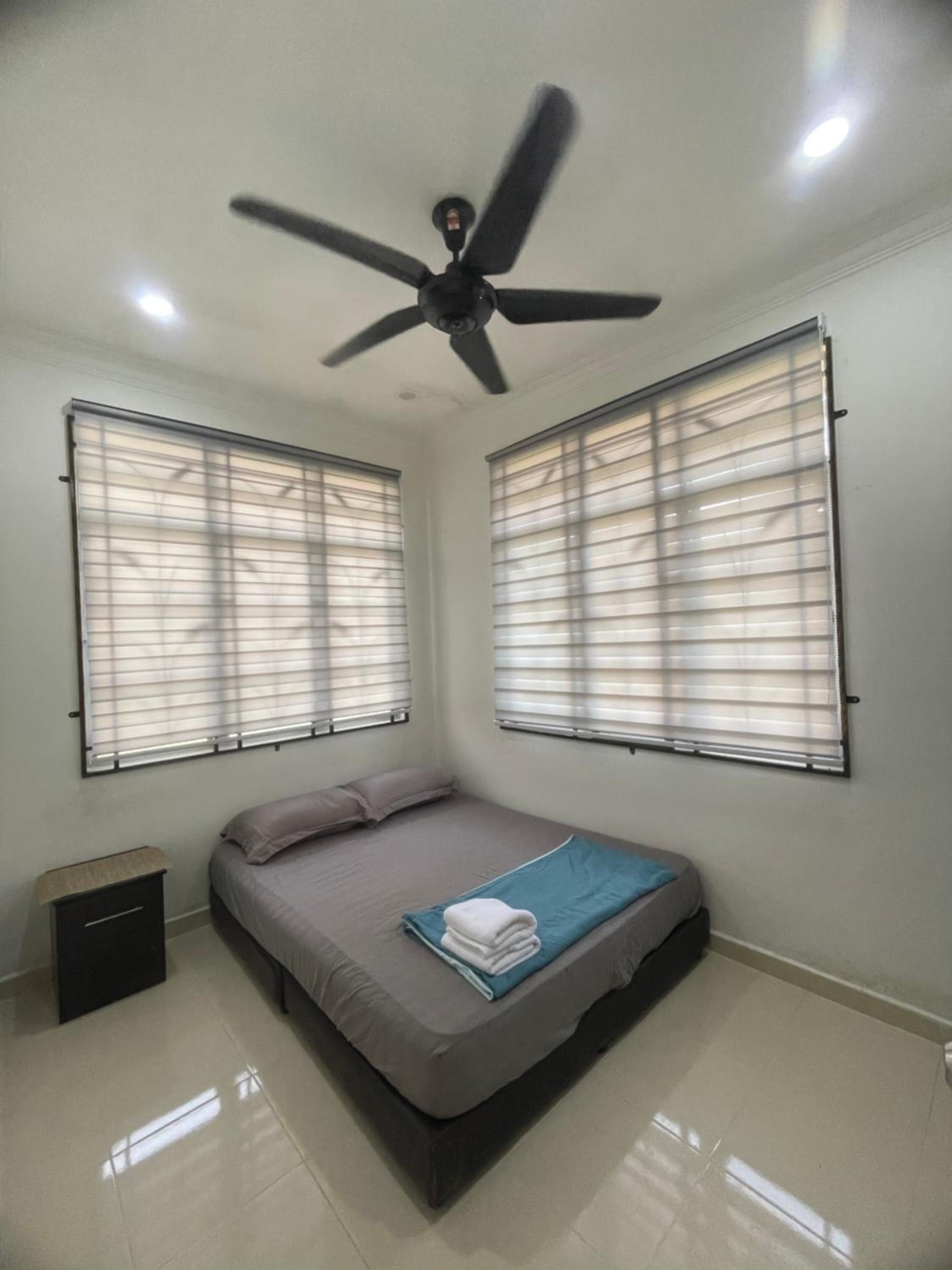 Homestay Cendana Gong Badak photo 6