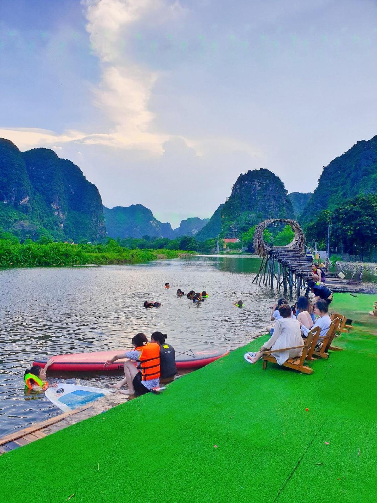 Quoc Khanh Bamboo Homestay view 4