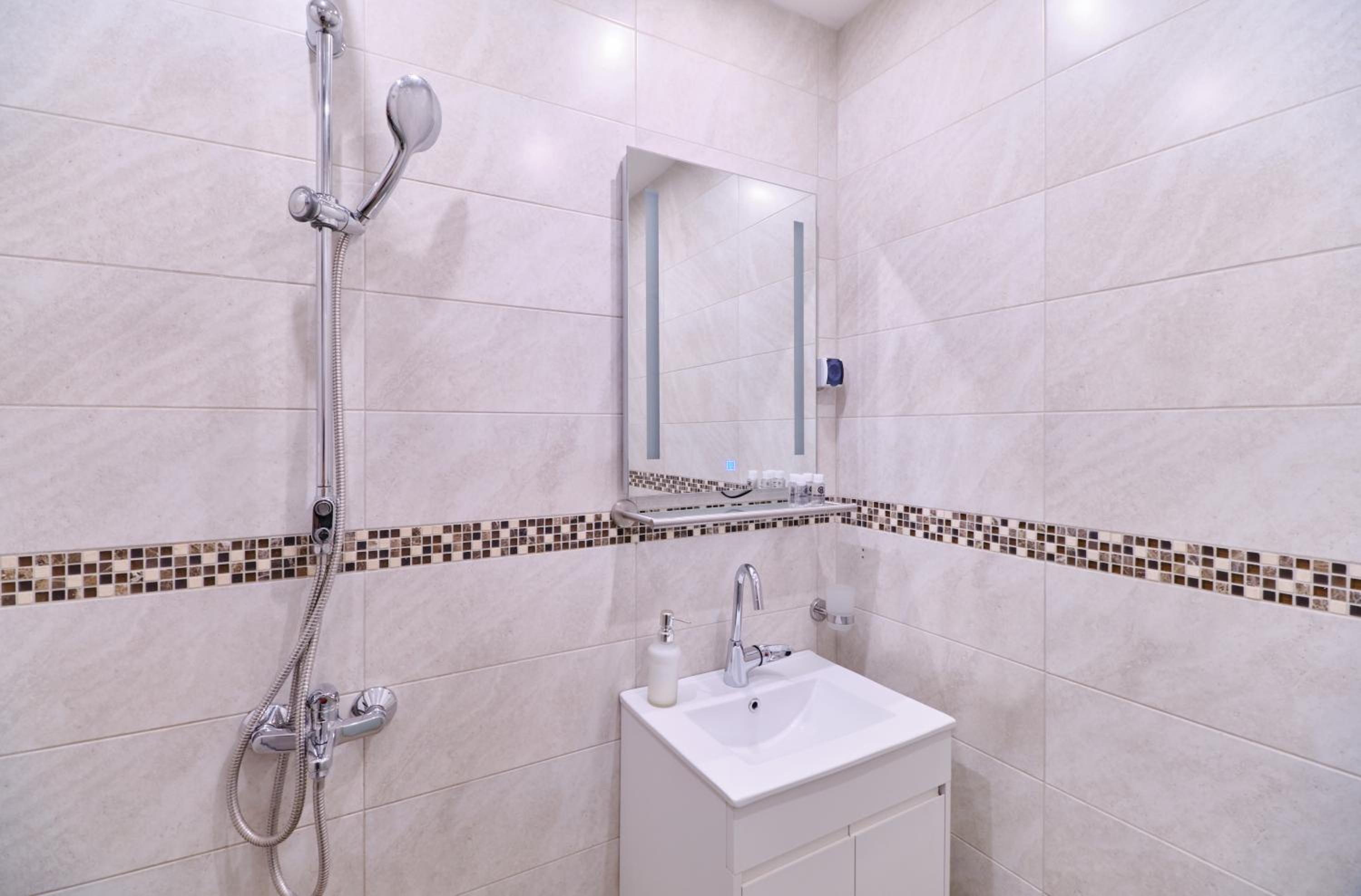 Cozy 1-bed Apartment