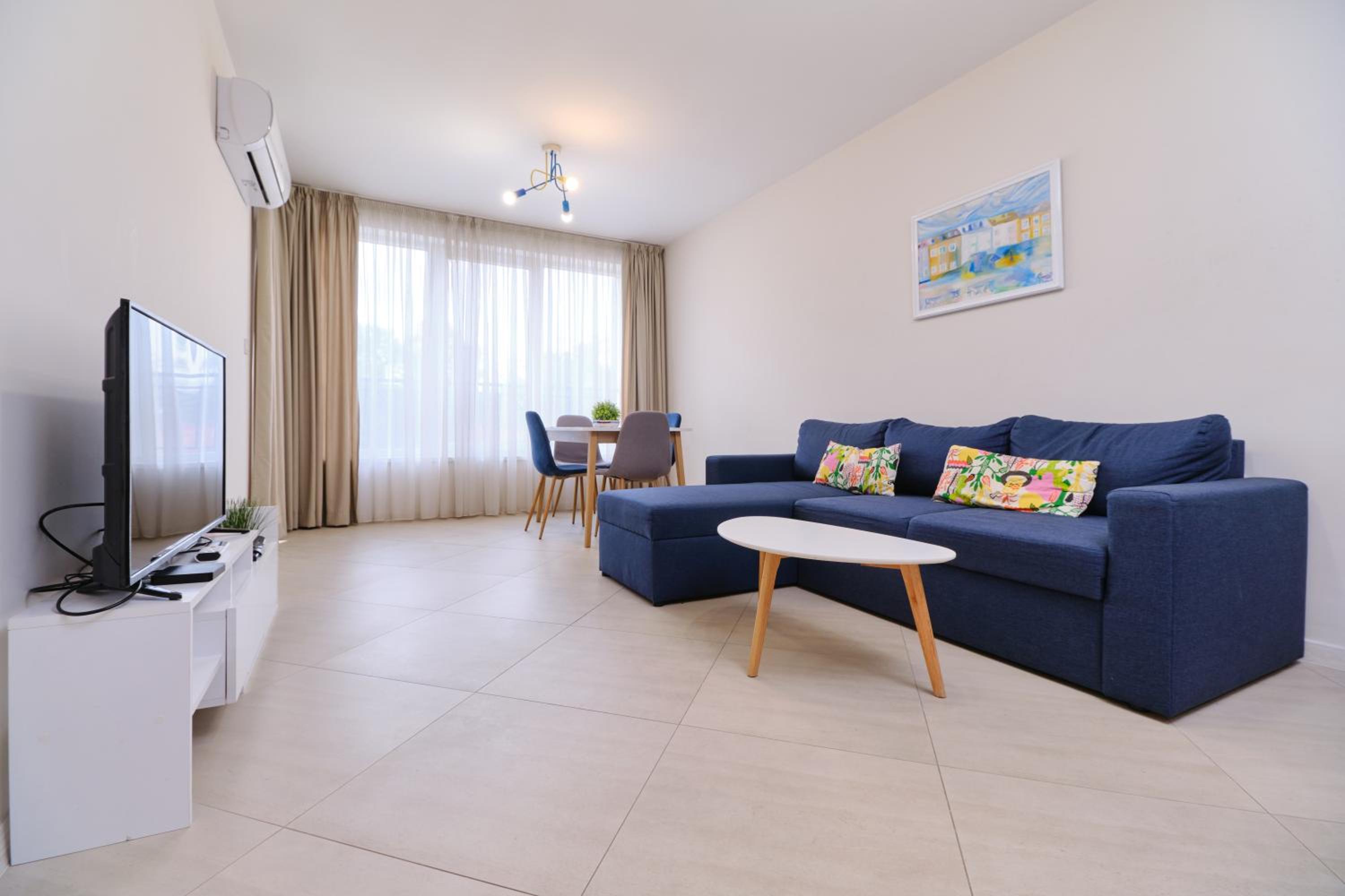 Cozy 1-bed Apartment