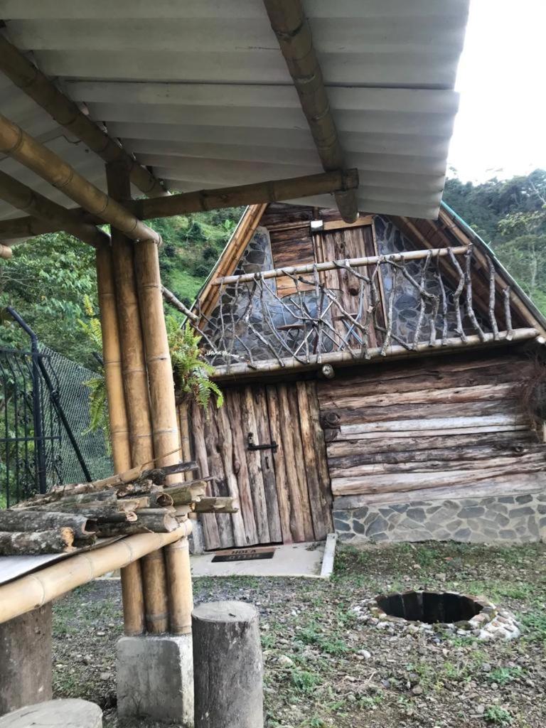 Preciosa Cabaña alpina en zona rural