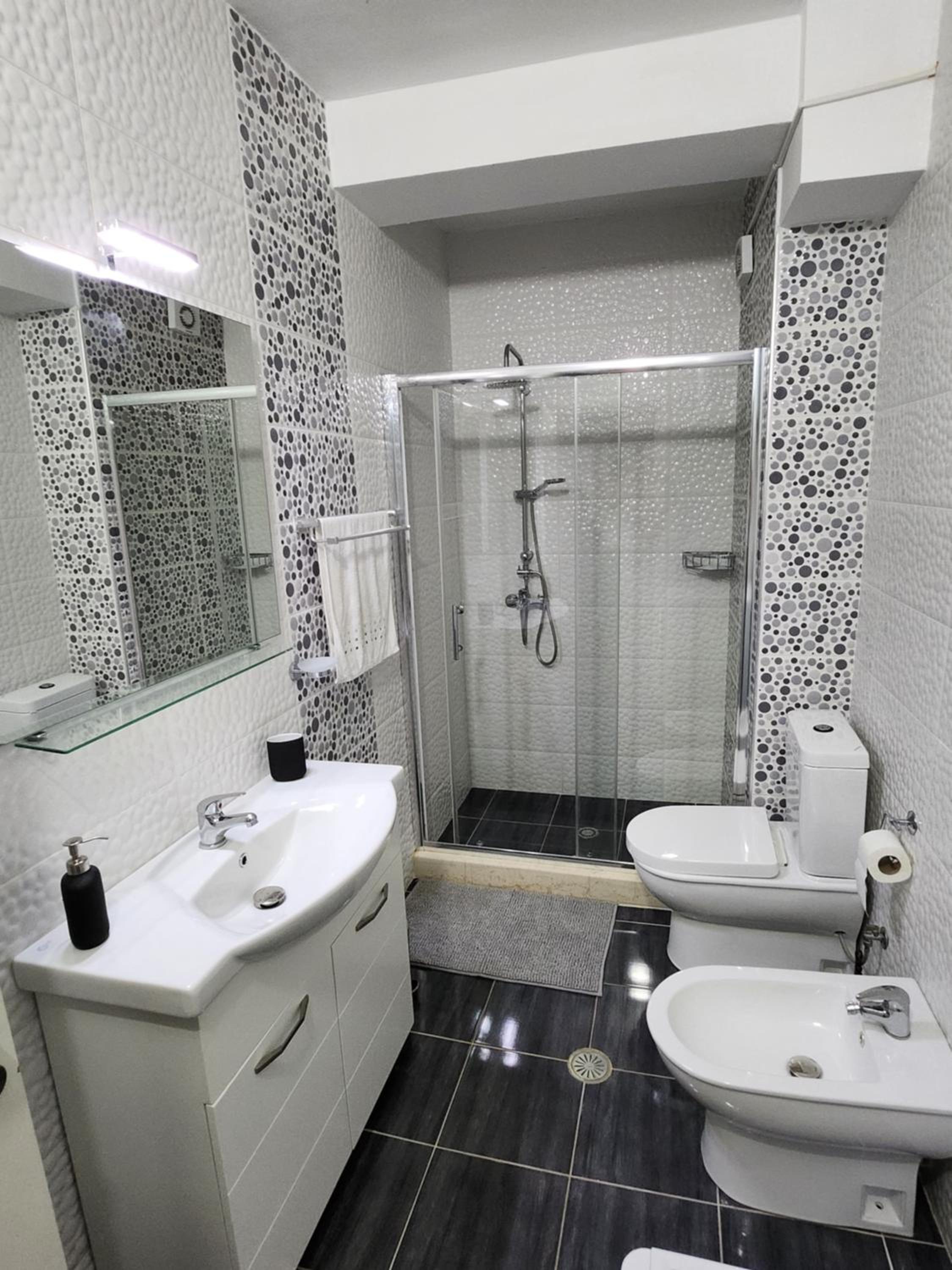 Lila Bella Apartment