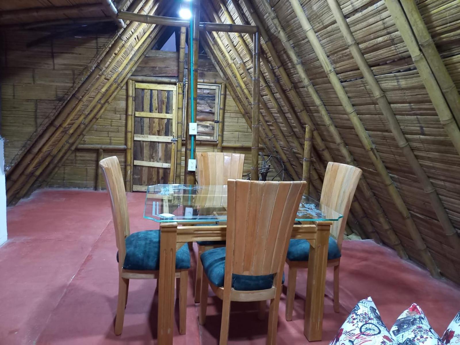 Preciosa Cabaña alpina en zona rural