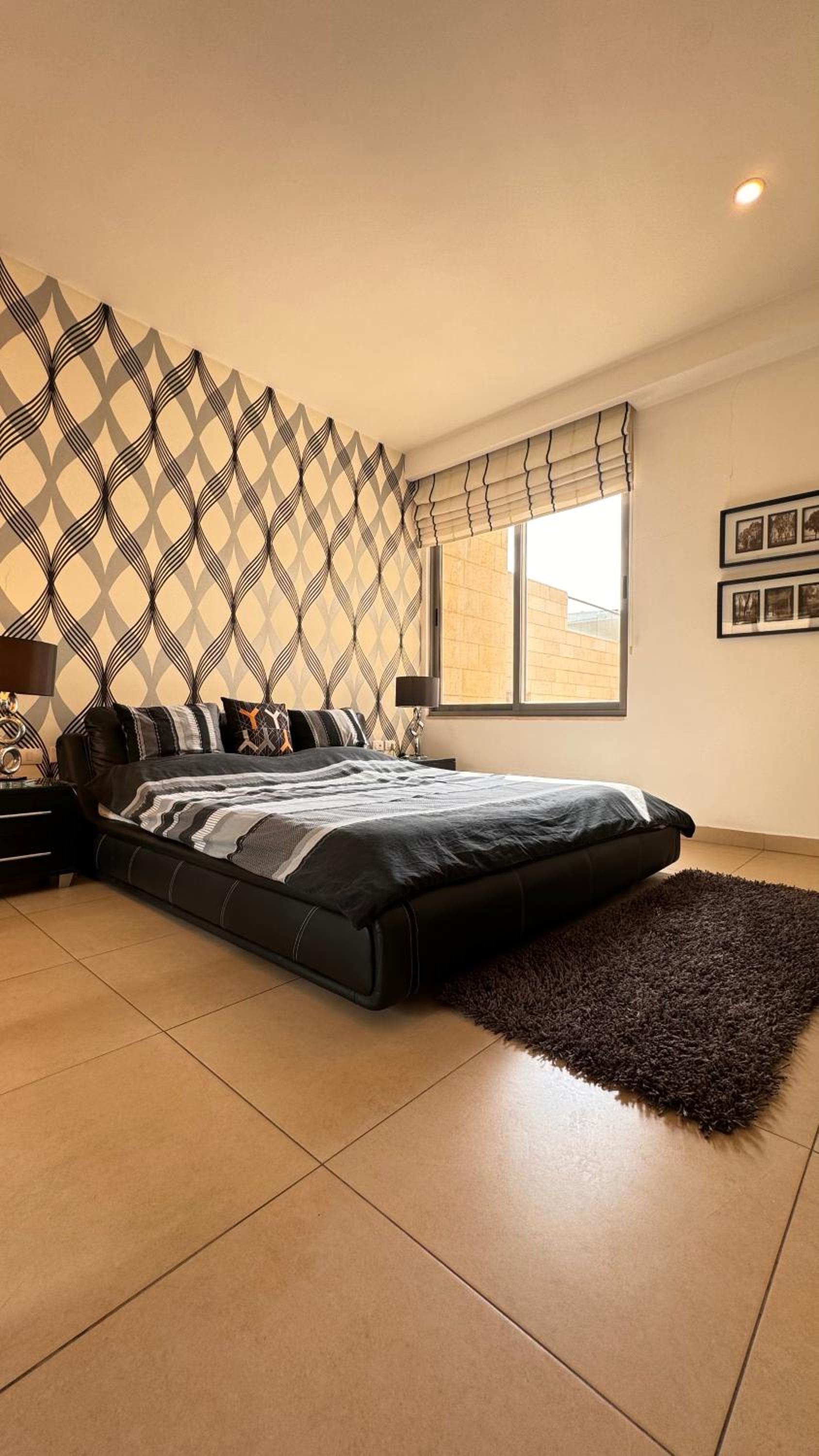 Abdoun Falls Luxury Apartment