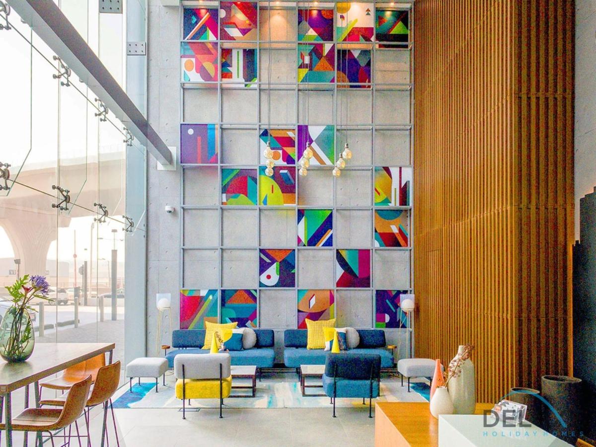 Lush Studio in Studio One Dubai Marina by Deluxe Holiday Homes